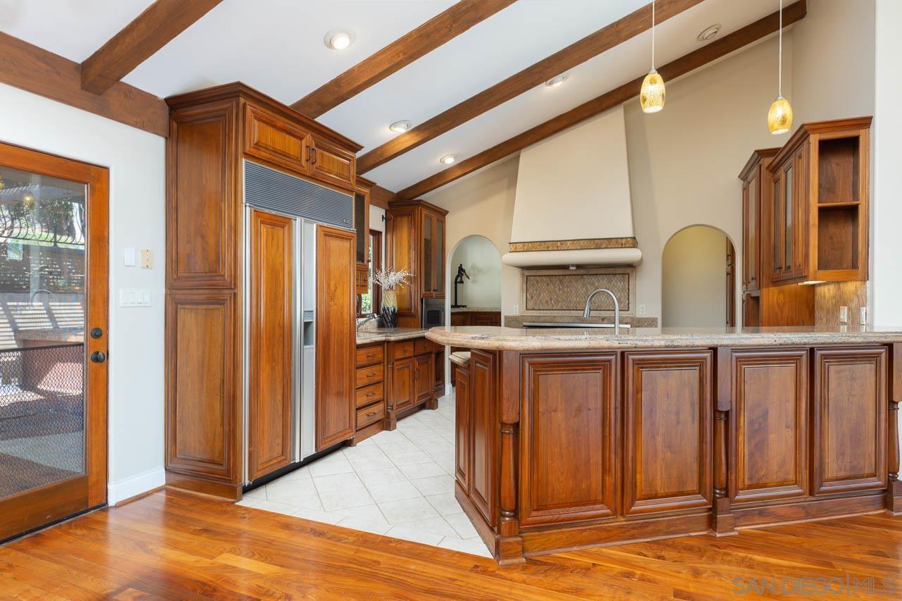 Detail Gallery Image 8 of 38 For 6724  Dwane Ave, San Diego,  CA 92120 - 4 Beds | 3/1 Baths