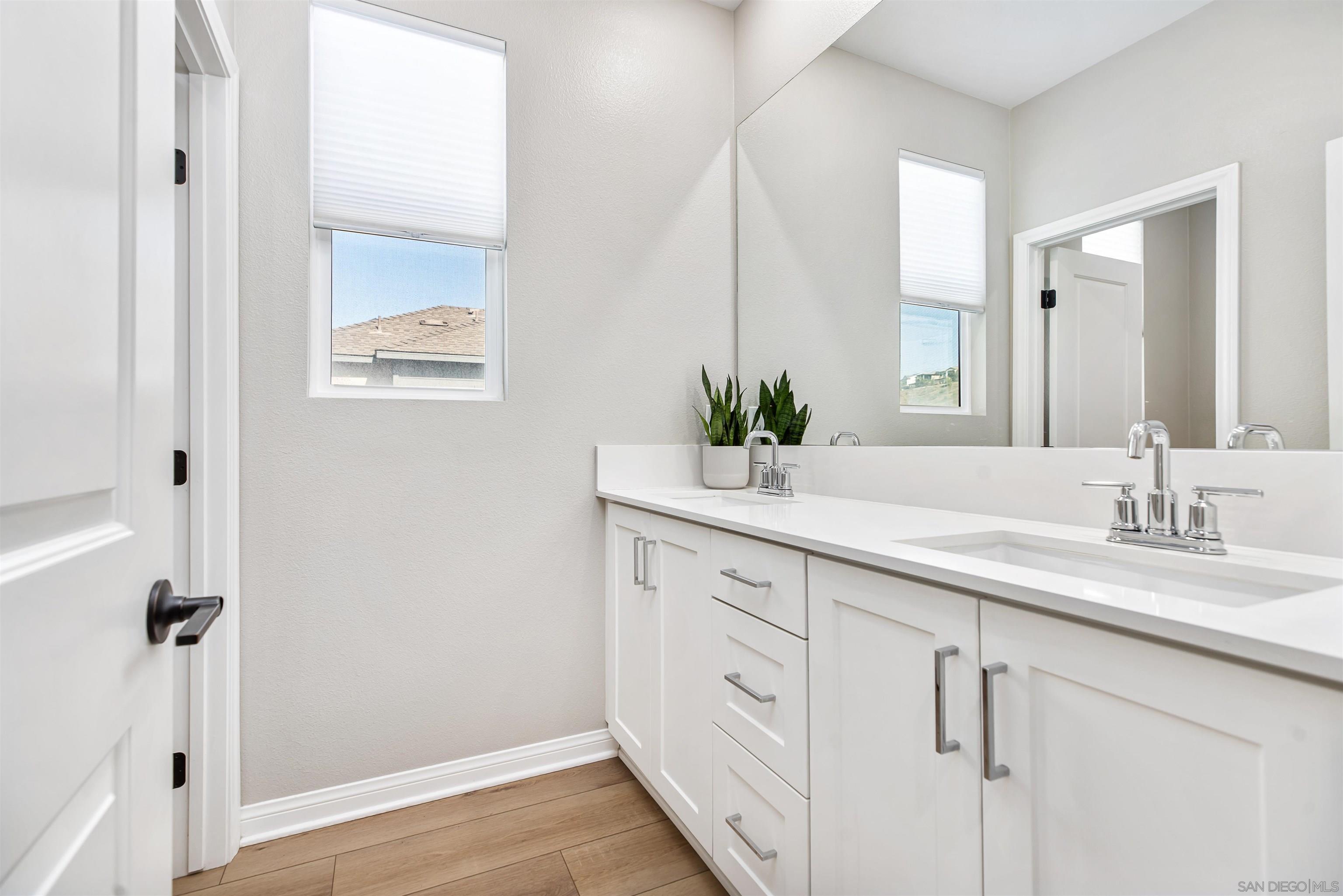 Detail Gallery Image 18 of 53 For 1776  Whitmore Loop, Chula Vista,  CA 91913 - 4 Beds | 3 Baths