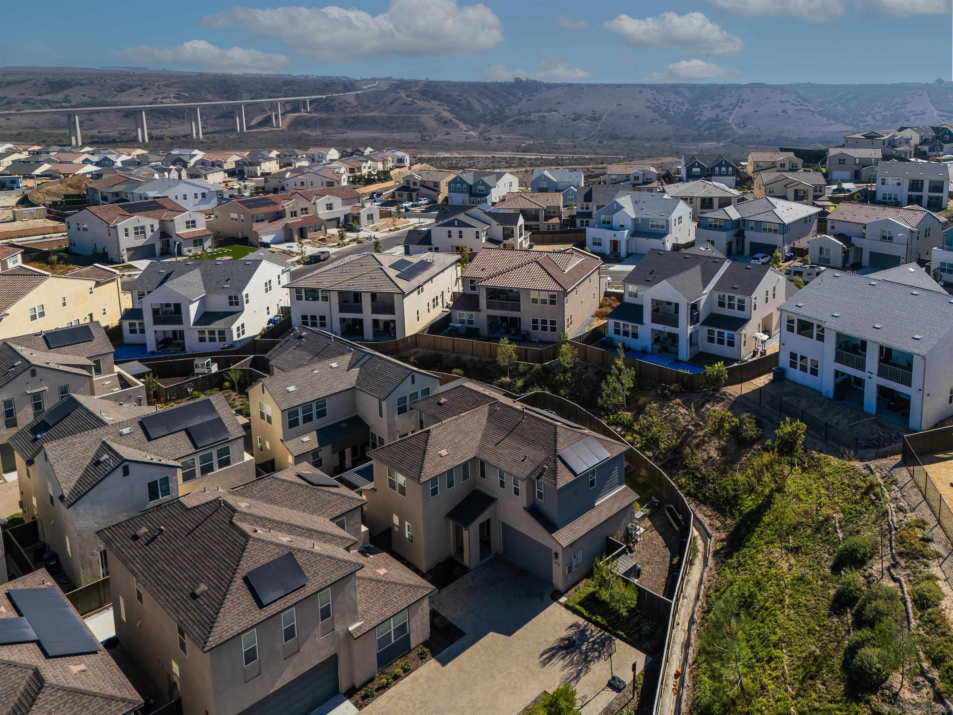 Detail Gallery Image 33 of 53 For 1776  Whitmore Loop, Chula Vista,  CA 91913 - 4 Beds | 3 Baths