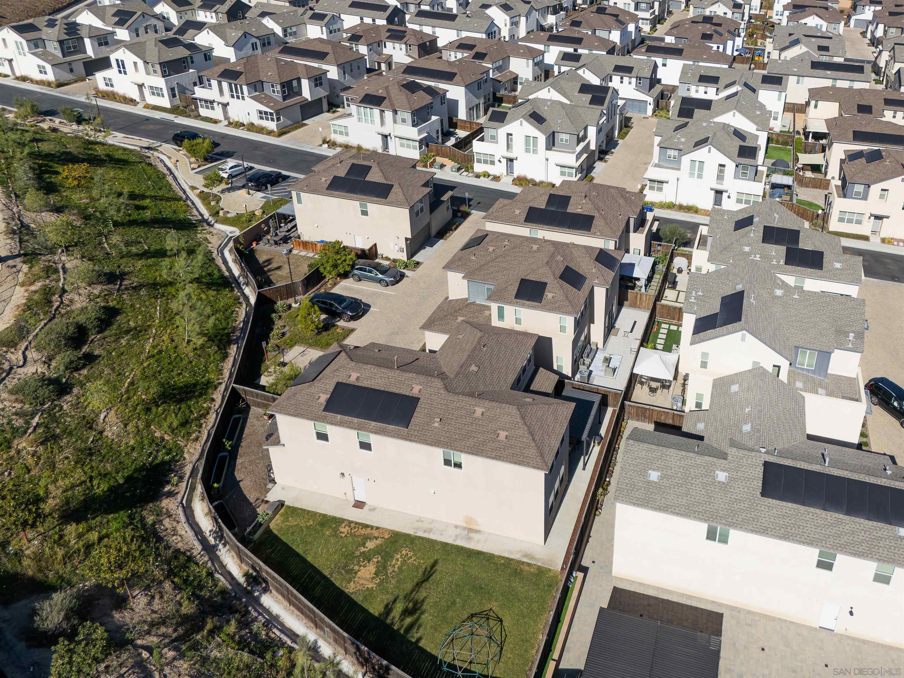 Detail Gallery Image 34 of 53 For 1776  Whitmore Loop, Chula Vista,  CA 91913 - 4 Beds | 3 Baths