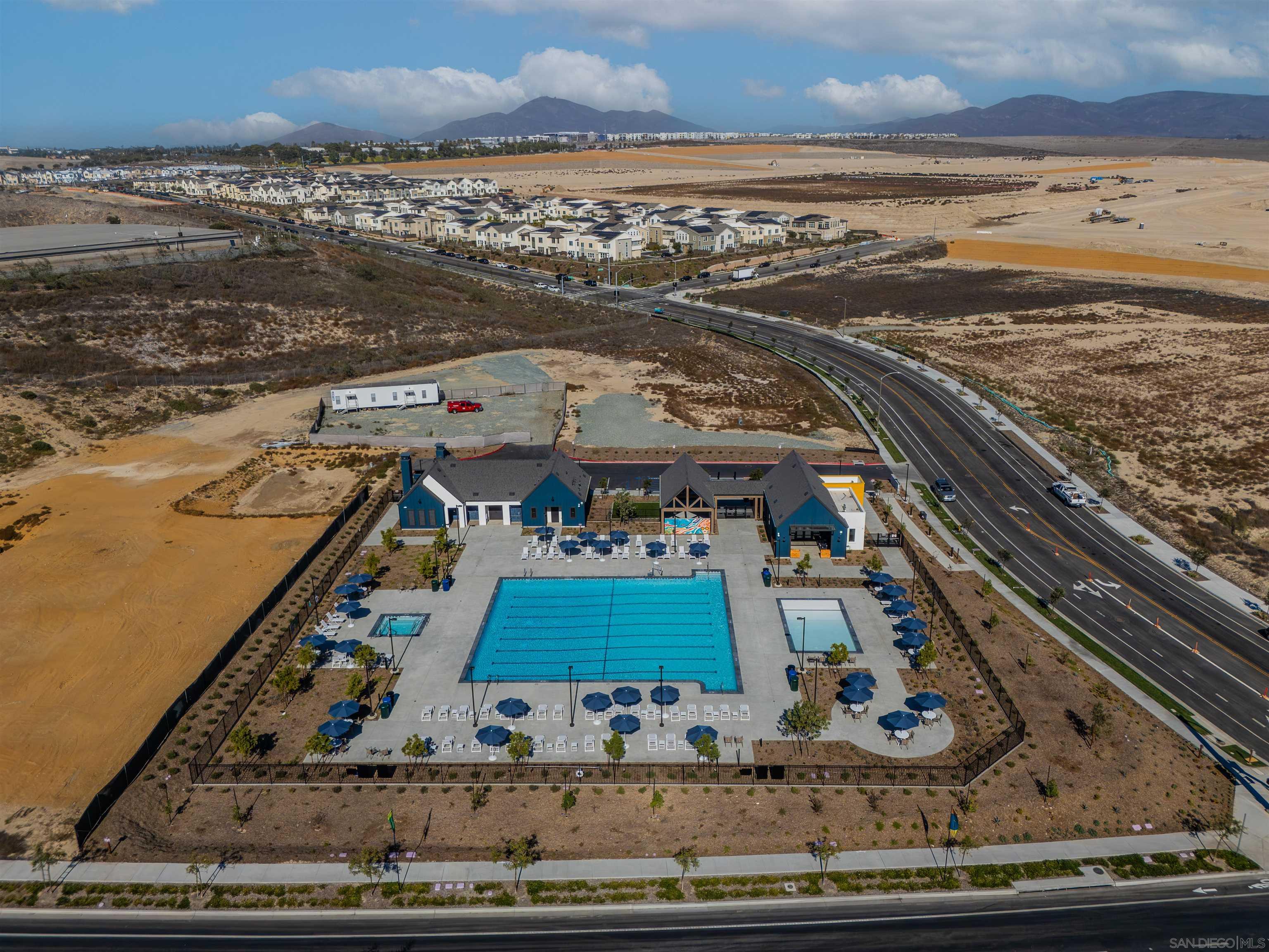 Detail Gallery Image 39 of 53 For 1776  Whitmore Loop, Chula Vista,  CA 91913 - 4 Beds | 3 Baths