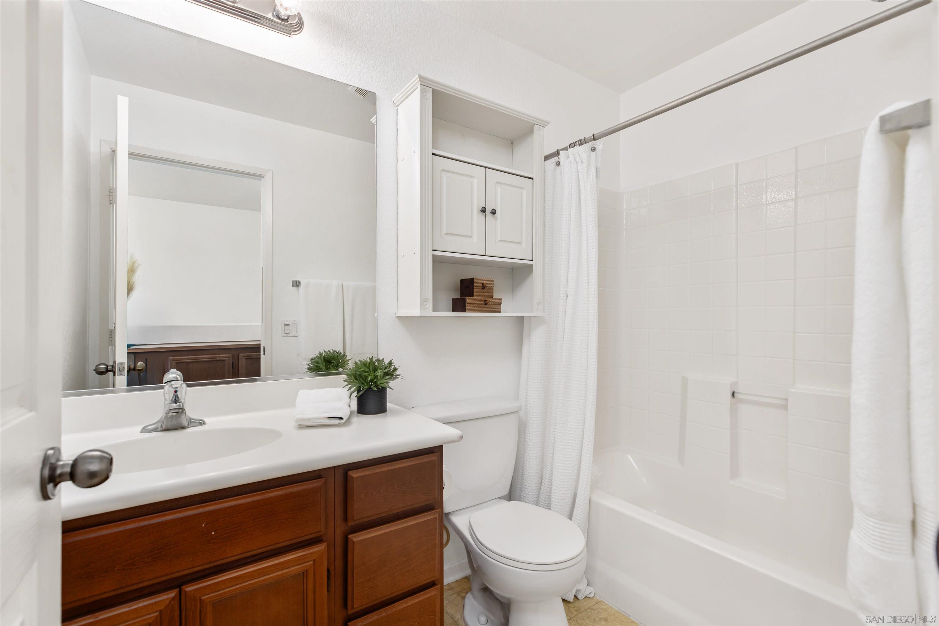 Detail Gallery Image 11 of 23 For 514  62nd St  #19,  San Diego,  CA 92114 - 3 Beds | 2/1 Baths