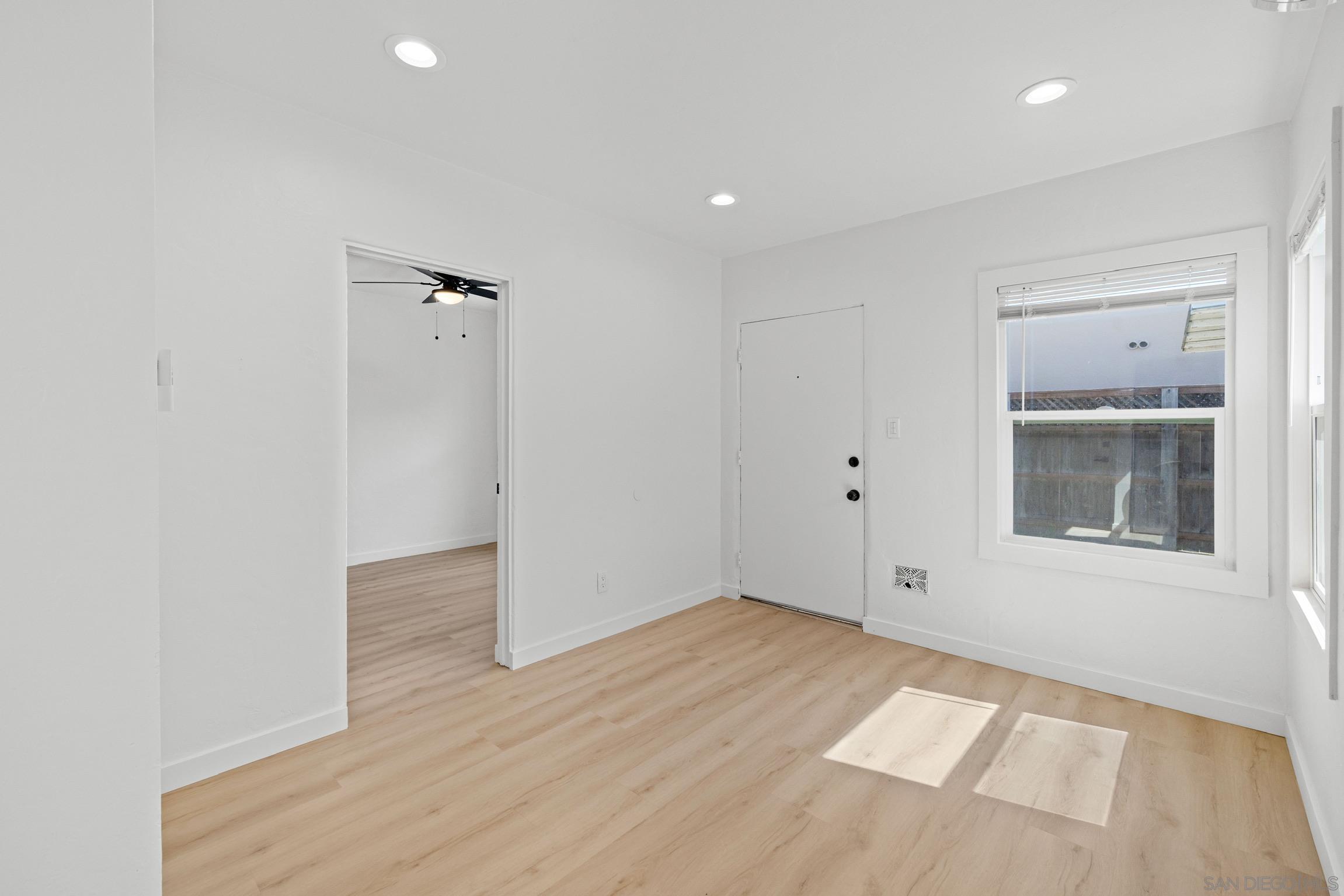 Detail Gallery Image 12 of 21 For 4626  32nd Street, San Diego,  CA 92116 - 2 Beds | 2 Baths