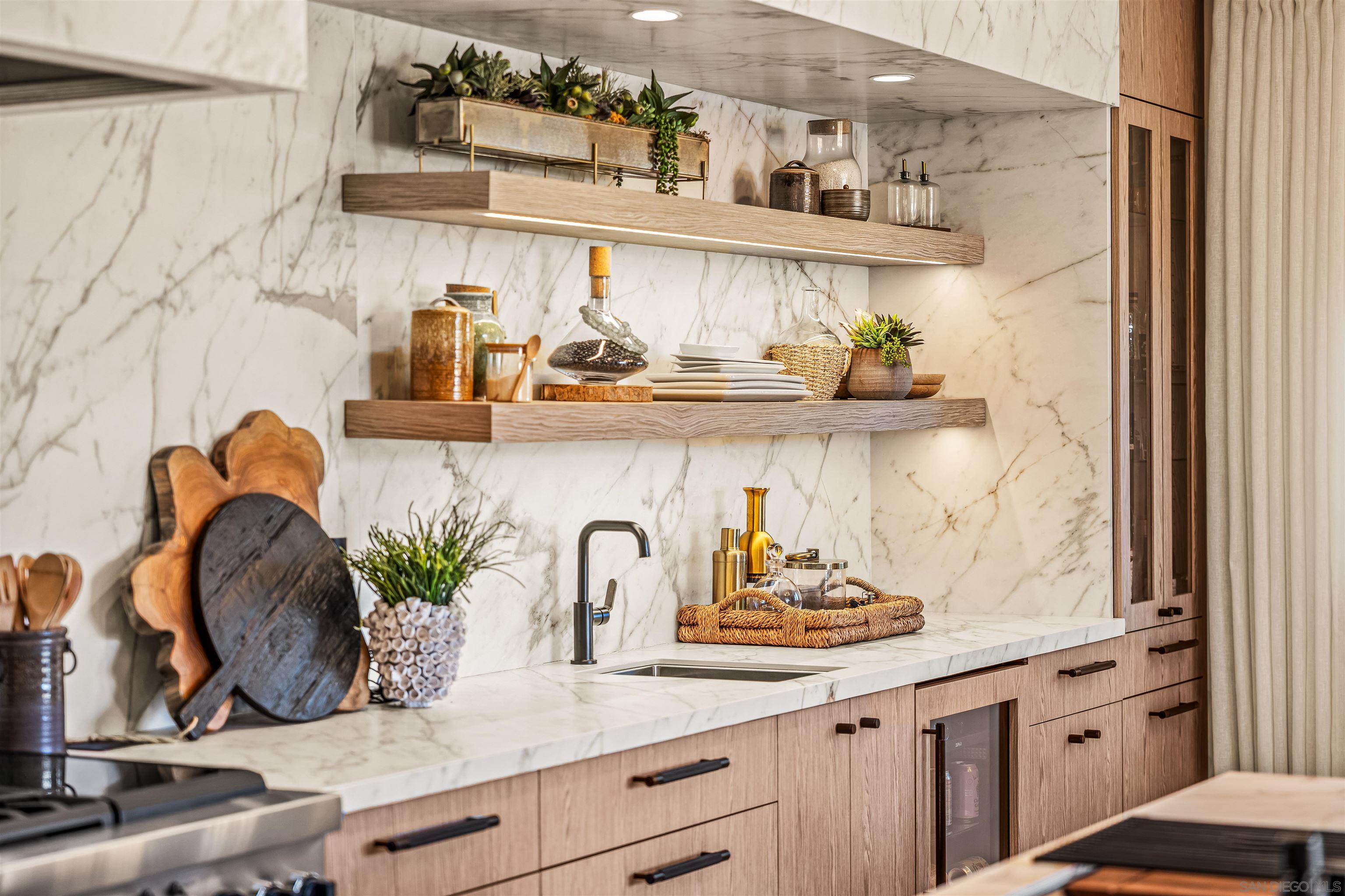 Detail Gallery Image 20 of 38 For 3301  Lincoln St, Carlsbad,  CA 92008 - 4 Beds | 3/1 Baths