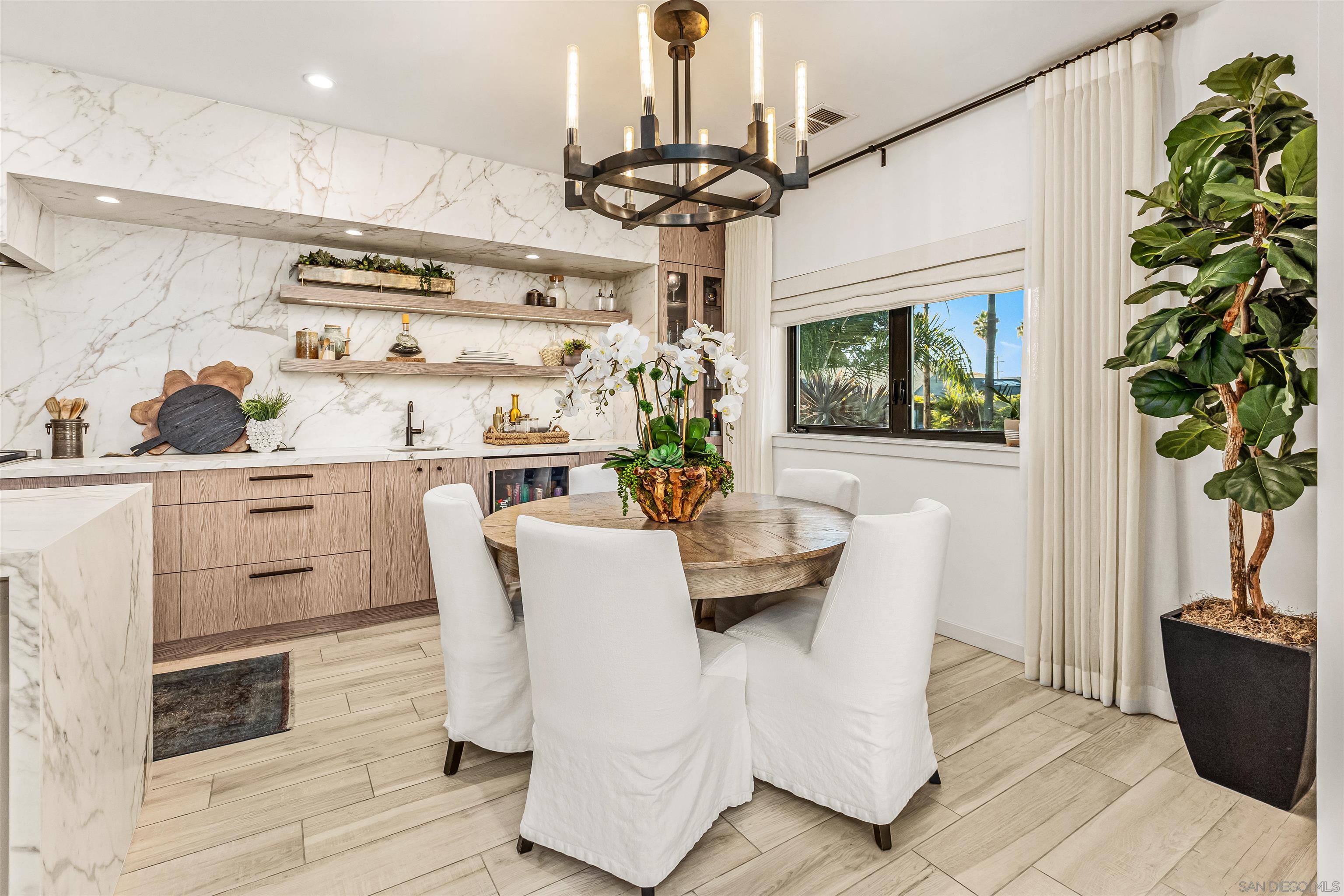 Detail Gallery Image 22 of 38 For 3301  Lincoln St, Carlsbad,  CA 92008 - 4 Beds | 3/1 Baths