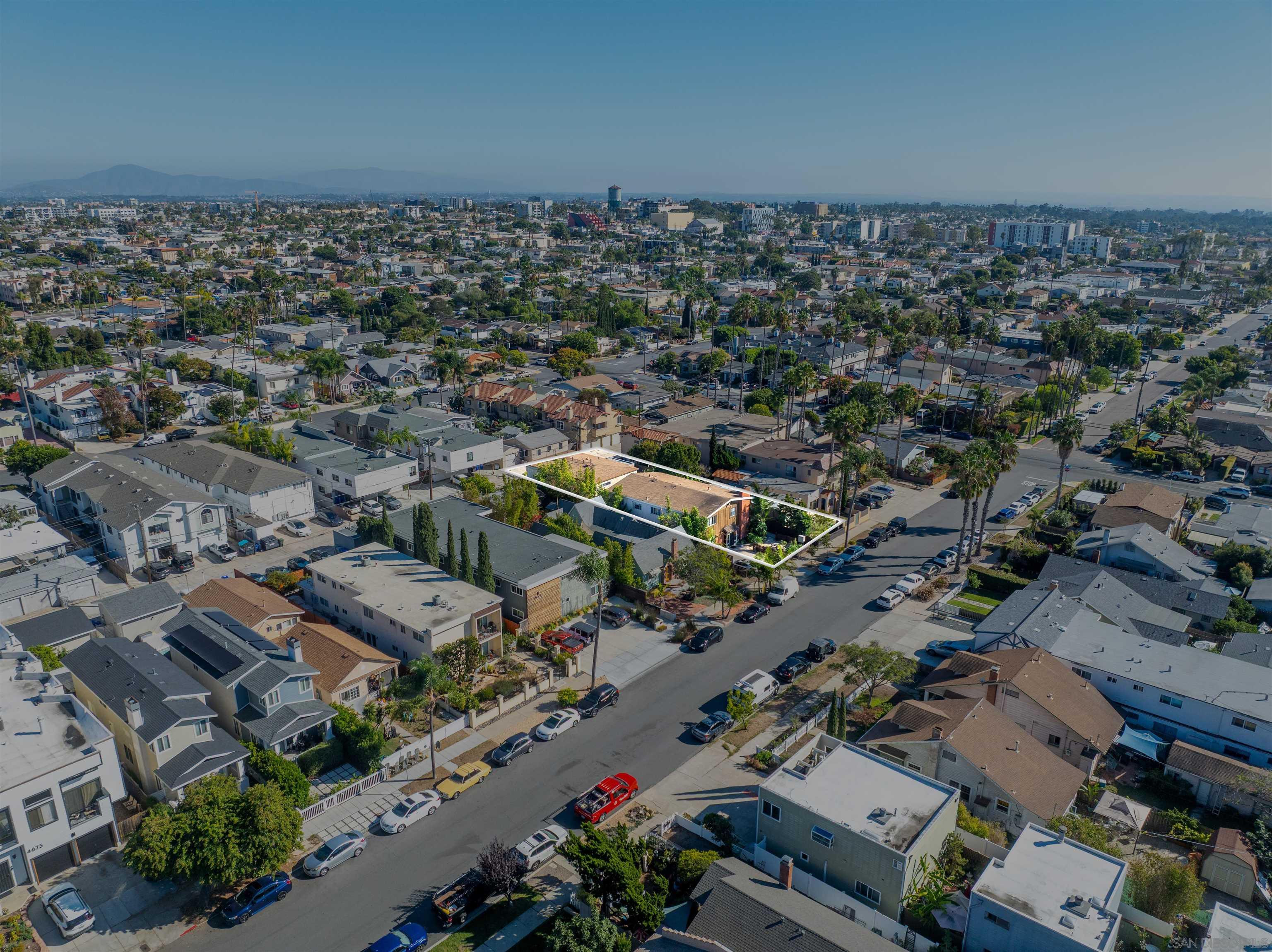 Detail Gallery Image 4 of 11 For 4629-35  Alabama Street, San Diego,  CA 92116 - – Beds | – Baths