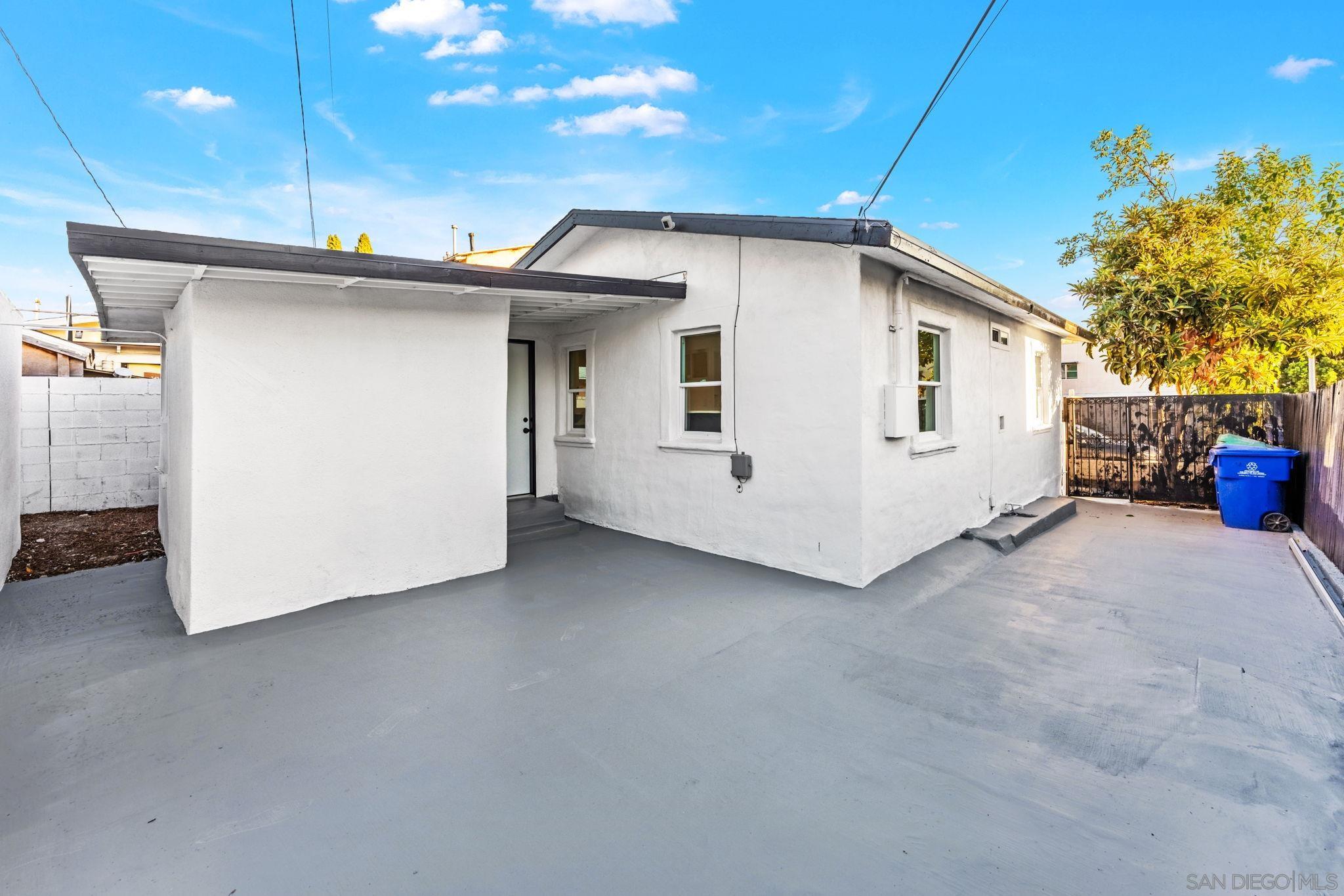 Detail Gallery Image 15 of 18 For 4376  Myrtle Ave, San Diego,  CA 92105 - 3 Beds | 2 Baths