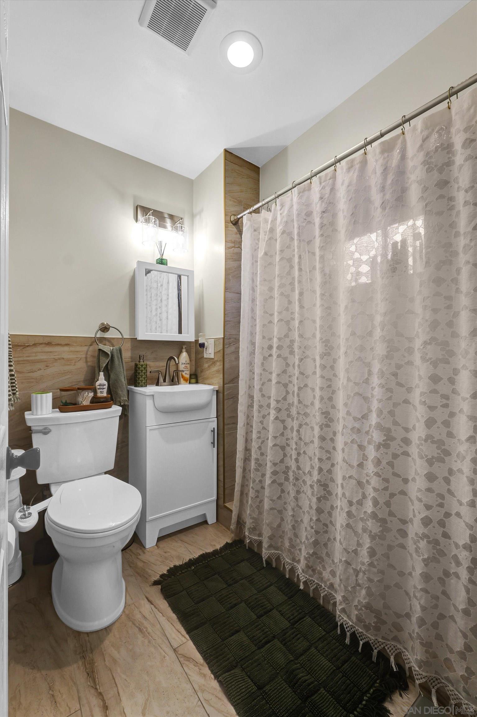 Detail Gallery Image 12 of 26 For 4927  Ellenwood Drive, Los Angeles,  CA 90041 - – Beds | – Baths