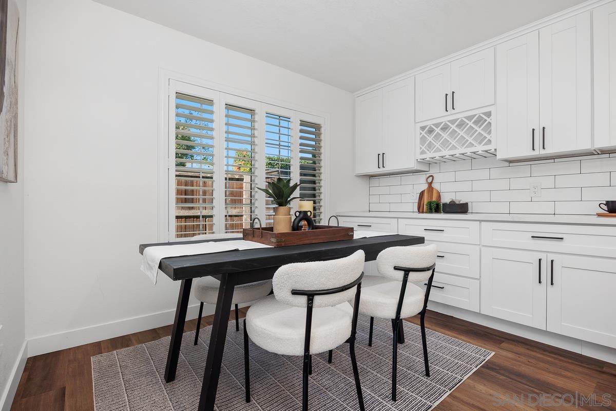 Detail Gallery Image 15 of 42 For 12210  Caminito Del Mar Sands, San Diego,  CA 92130 - 3 Beds | 3 Baths