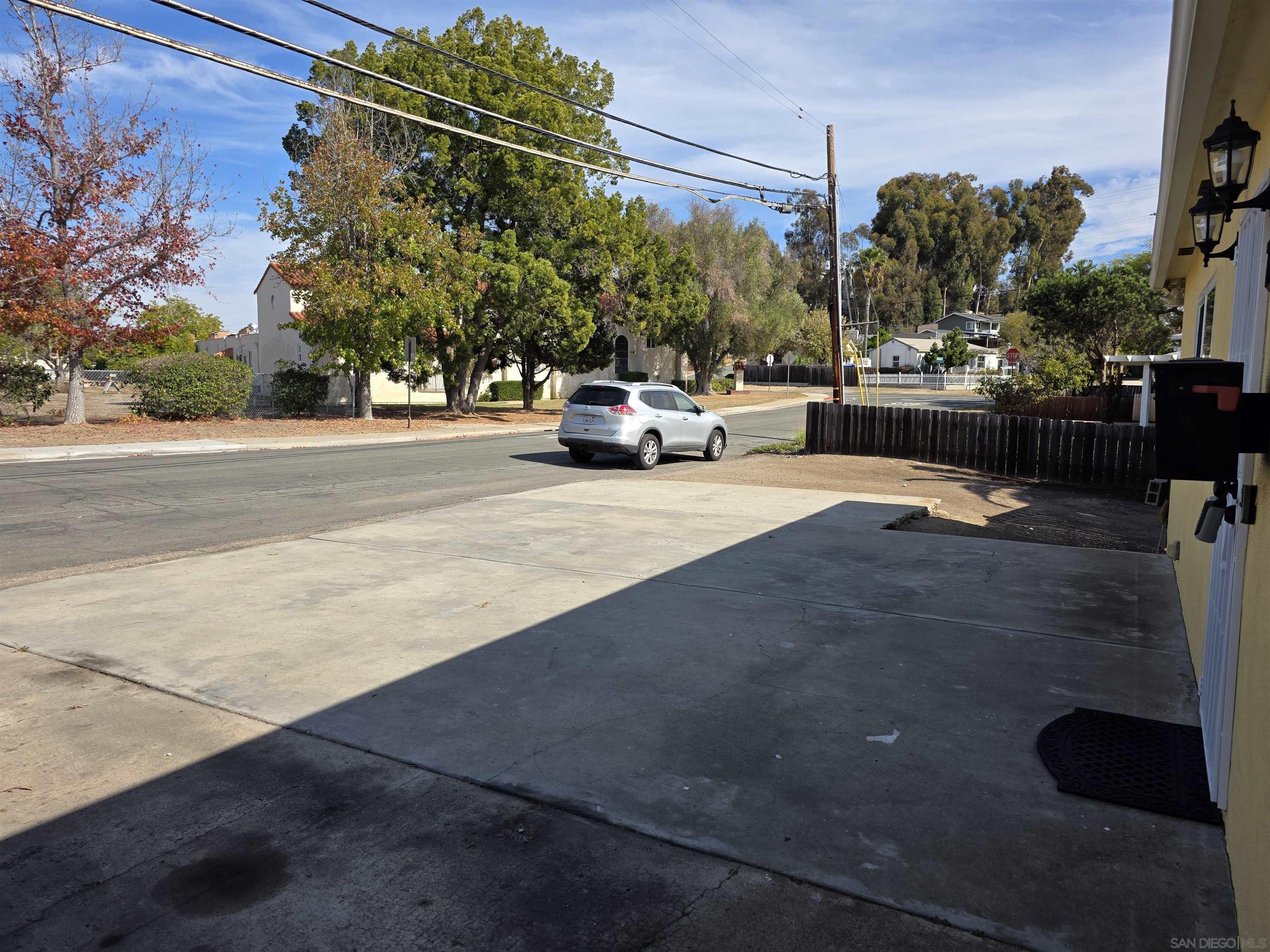 Detail Gallery Image 6 of 46 For 7175  Stanford Ave, La Mesa,  CA 91942 - 3 Beds | 1 Baths