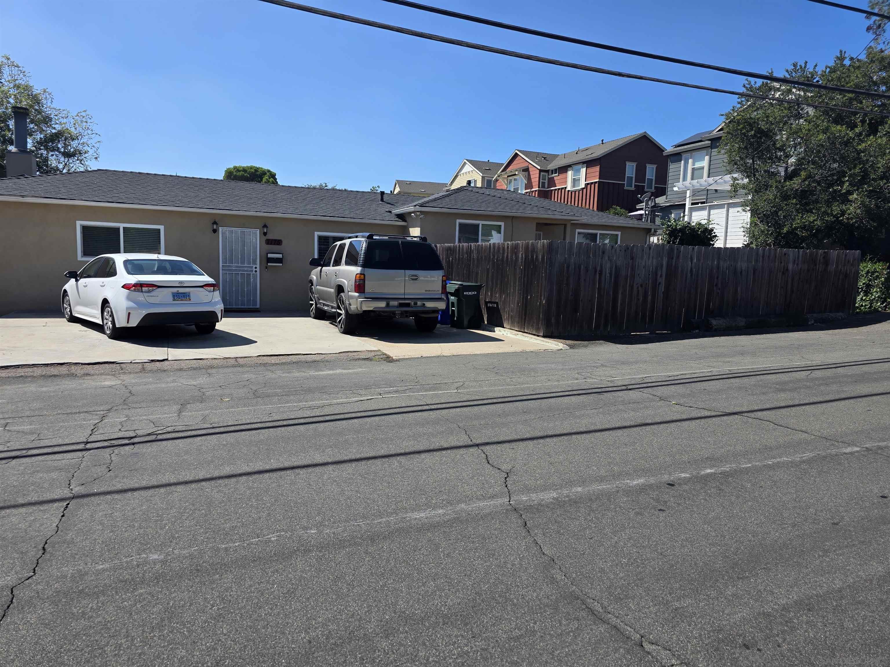 Detail Gallery Image 8 of 46 For 7175  Stanford Ave, La Mesa,  CA 91942 - 3 Beds | 1 Baths