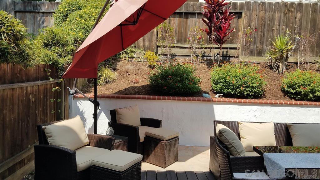 Detail Gallery Image 14 of 19 For 12307  Caminito Mira Del Mar, San Diego,  CA 92130 - 2 Beds | 2/1 Baths