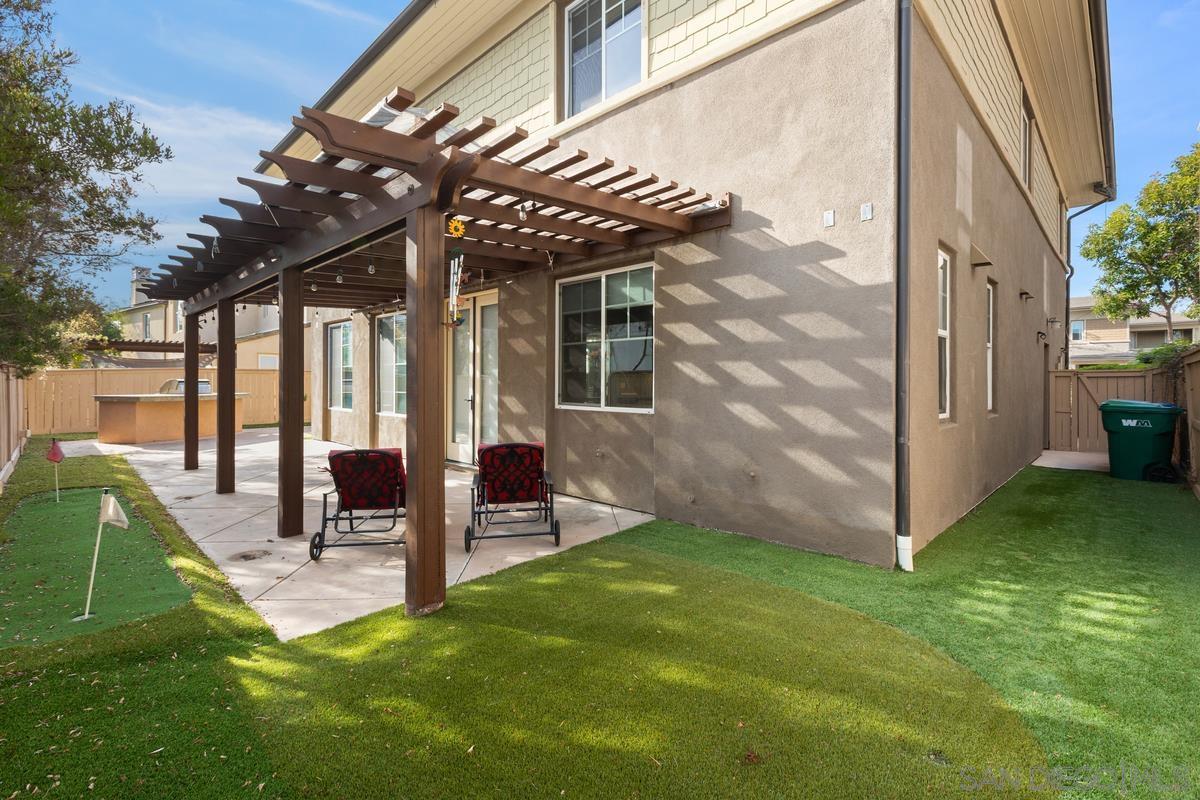 Detail Gallery Image 36 of 45 For 15639  via Montecristo, San Diego,  CA 92127 - 4 Beds | 3/1 Baths