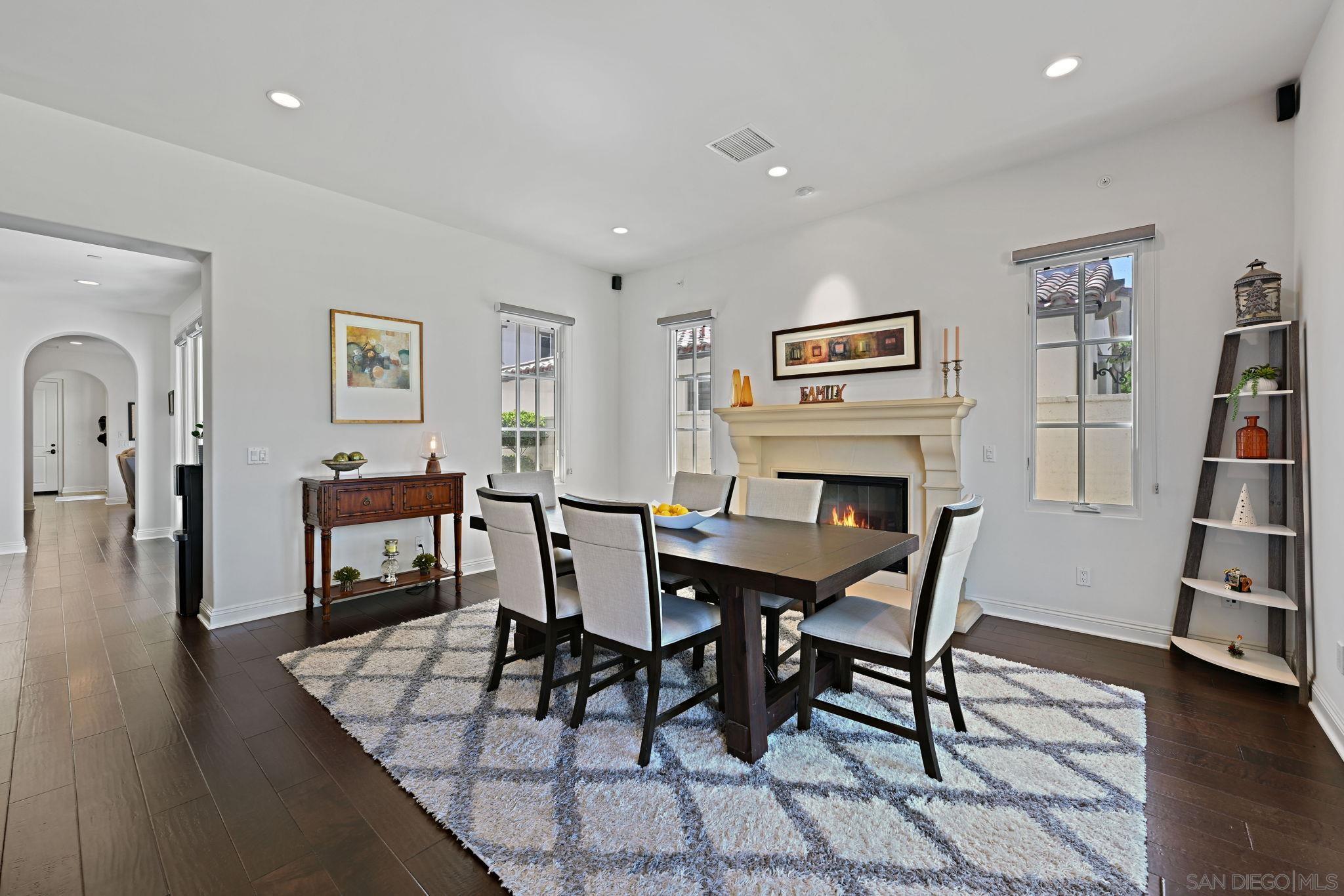 Detail Gallery Image 20 of 75 For 17216  Turf Club Dr, San Diego,  CA 92127 - 4 Beds | 4/1 Baths