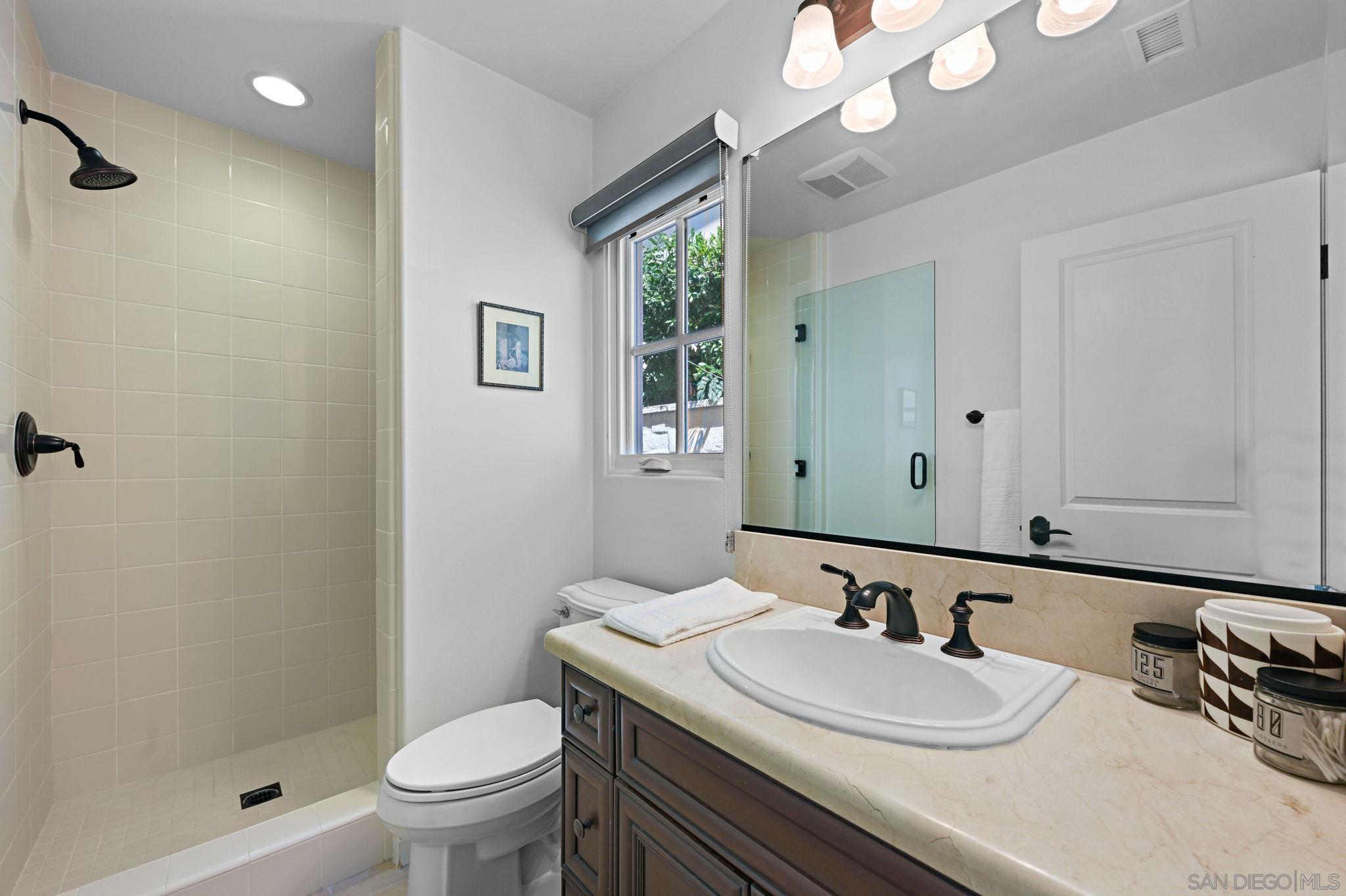 Detail Gallery Image 29 of 75 For 17216  Turf Club Dr, San Diego,  CA 92127 - 4 Beds | 4/1 Baths