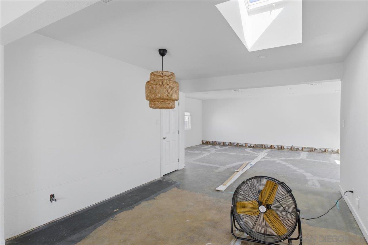 Detail Gallery Image 16 of 42 For 3880  Adams Street, Carlsbad,  CA 92008 - 3 Beds | 2 Baths