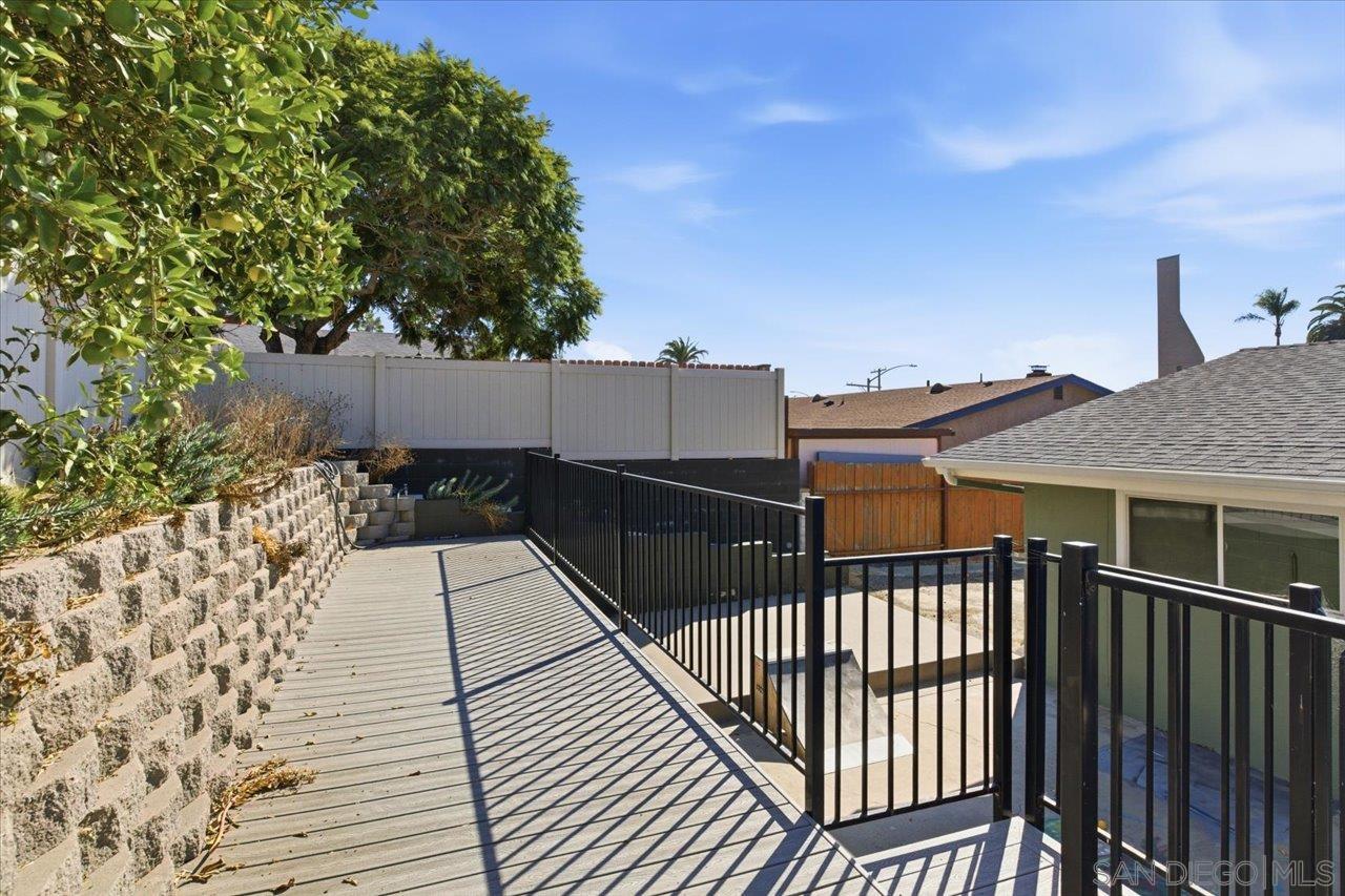 Detail Gallery Image 24 of 42 For 3880  Adams Street, Carlsbad,  CA 92008 - 3 Beds | 2 Baths