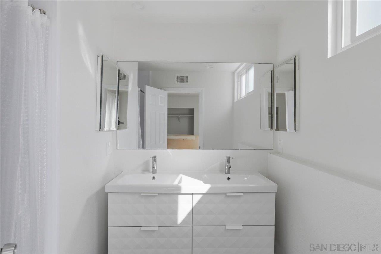 Detail Gallery Image 33 of 42 For 3880  Adams Street, Carlsbad,  CA 92008 - 3 Beds | 2 Baths