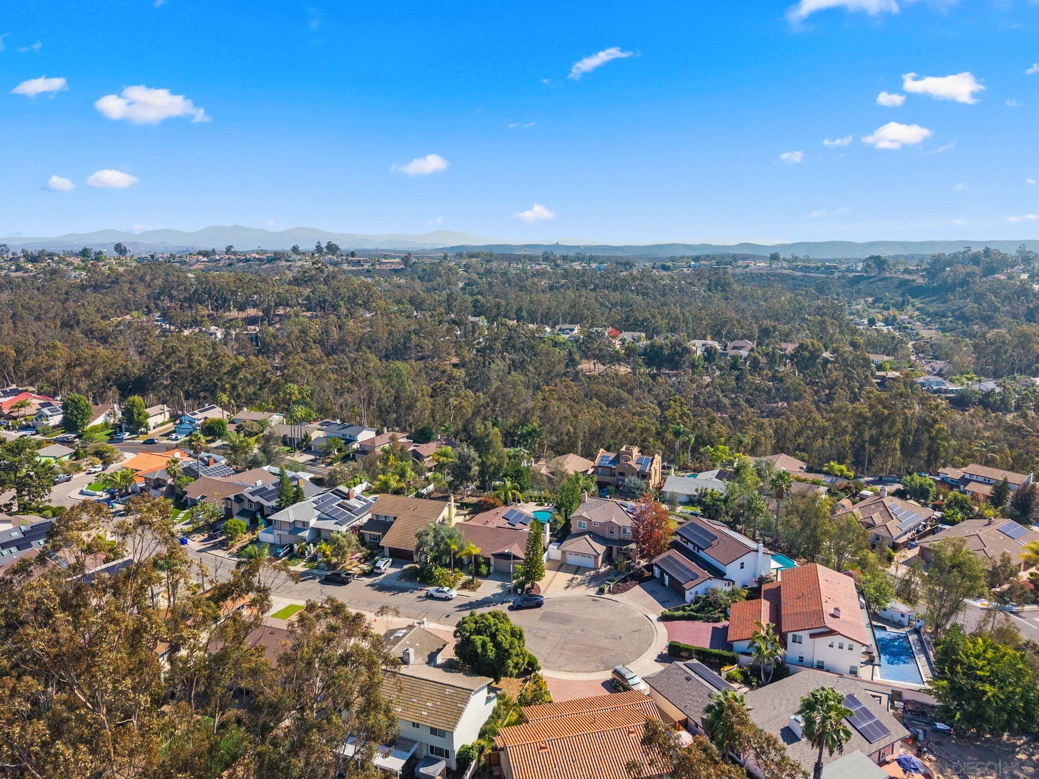 Detail Gallery Image 3 of 45 For 10315  Moselle St, San Diego,  CA 92131 - 4 Beds | 2/1 Baths