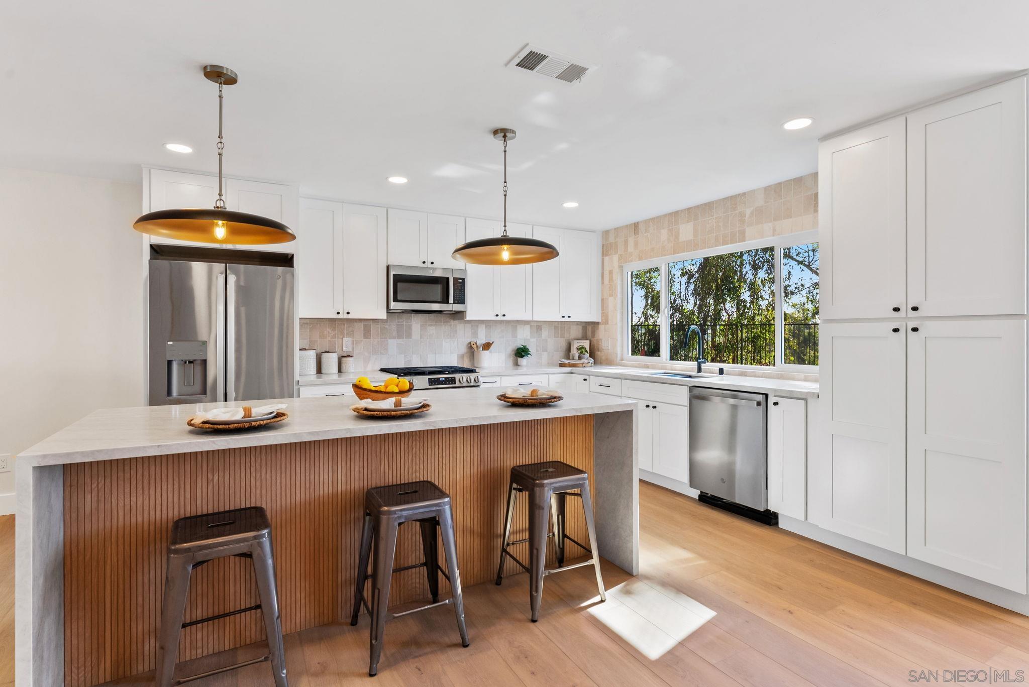 Detail Gallery Image 25 of 45 For 10315  Moselle St, San Diego,  CA 92131 - 4 Beds | 2/1 Baths