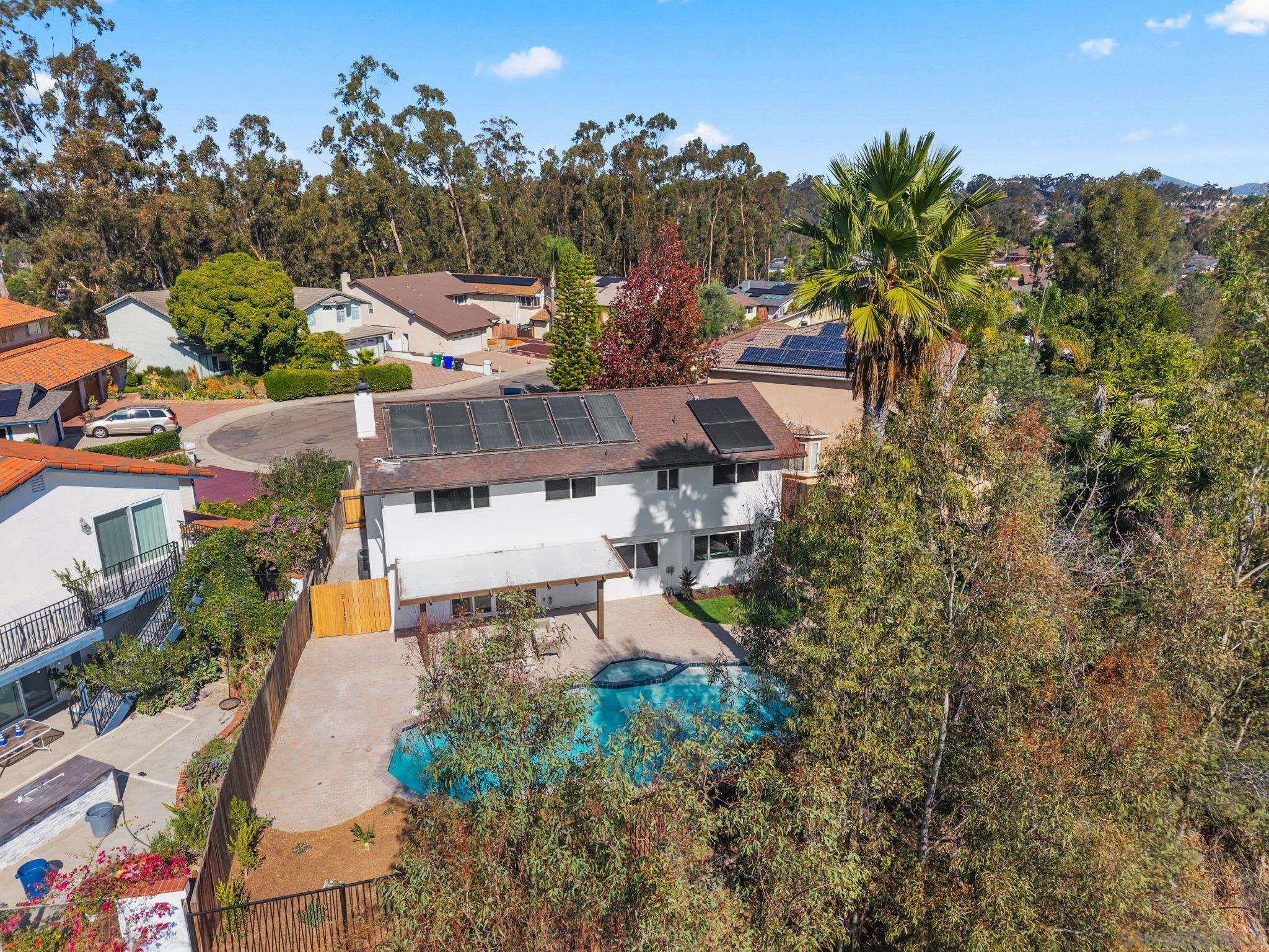 Detail Gallery Image 6 of 45 For 10315  Moselle St, San Diego,  CA 92131 - 4 Beds | 2/1 Baths