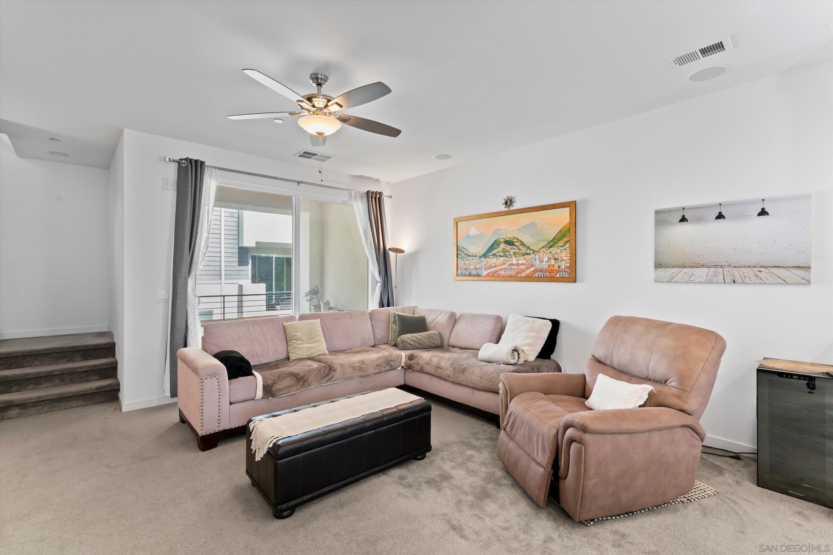 Detail Gallery Image 16 of 45 For 2275  Element Way  #4,  Chula Vista,  CA 91915 - 3 Beds | 2/1 Baths