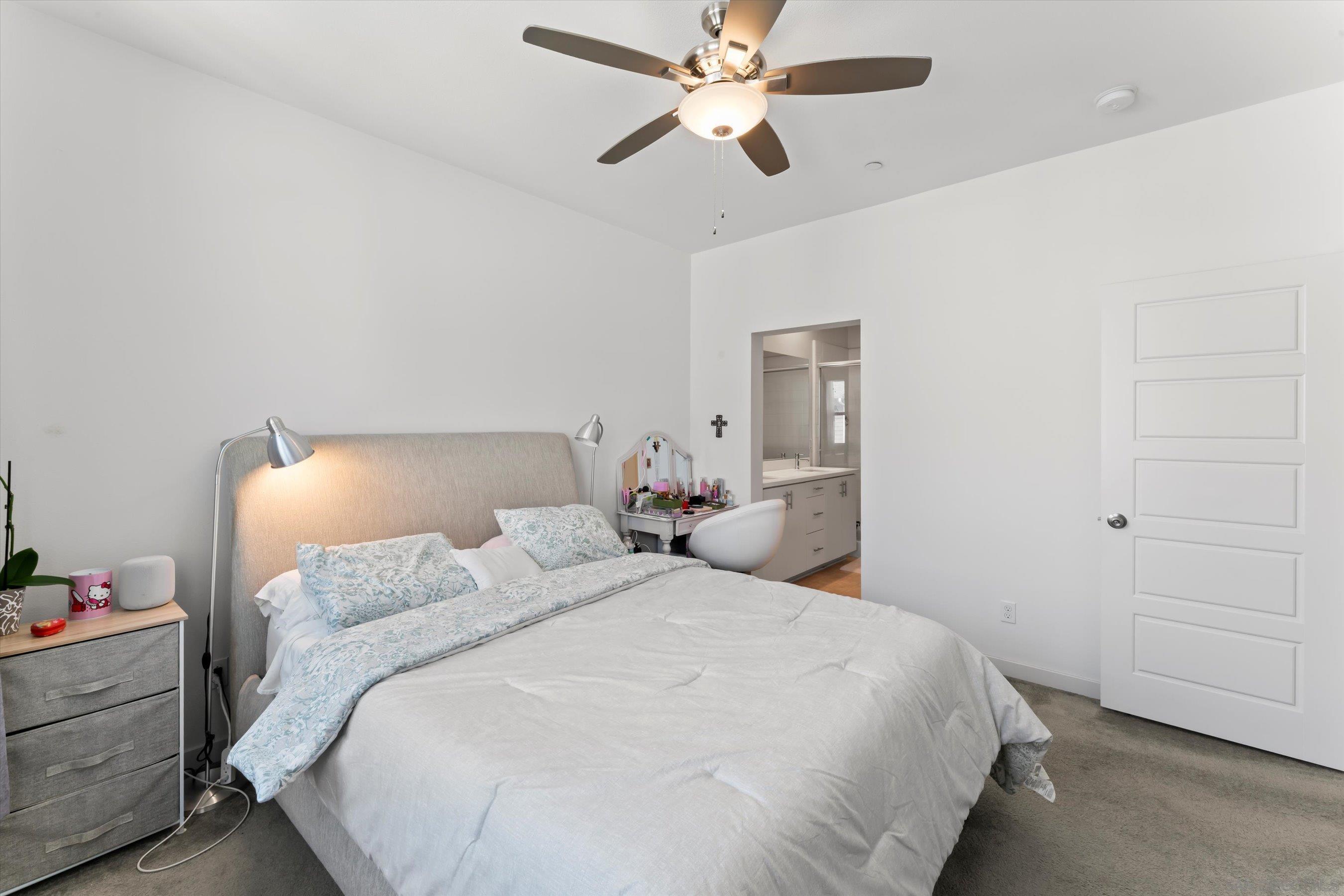 Detail Gallery Image 19 of 39 For 2275  Element Way  #4,  Chula Vista,  CA 91915 - 3 Beds | 2/1 Baths