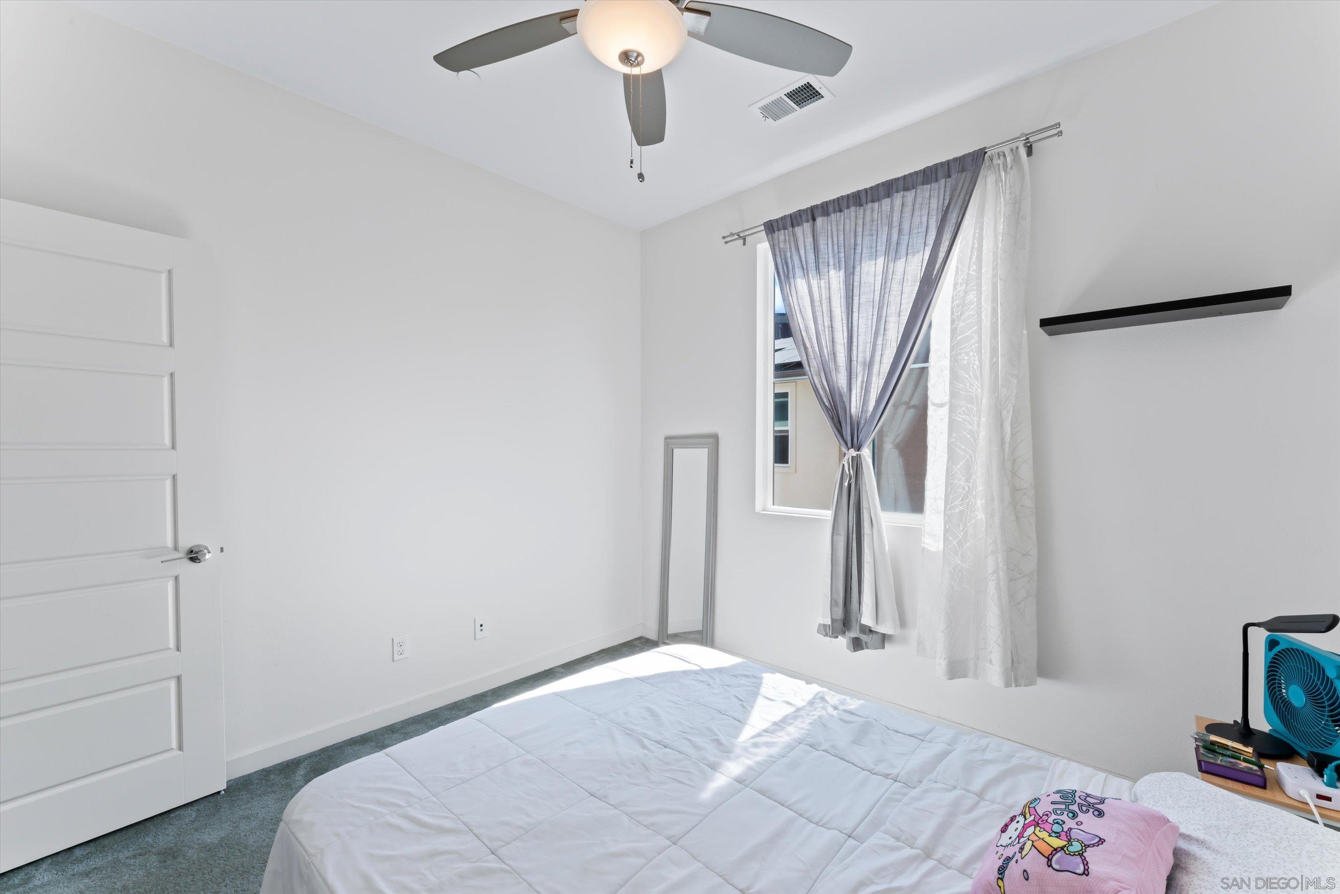 Detail Gallery Image 24 of 39 For 2275  Element Way  #4,  Chula Vista,  CA 91915 - 3 Beds | 2/1 Baths