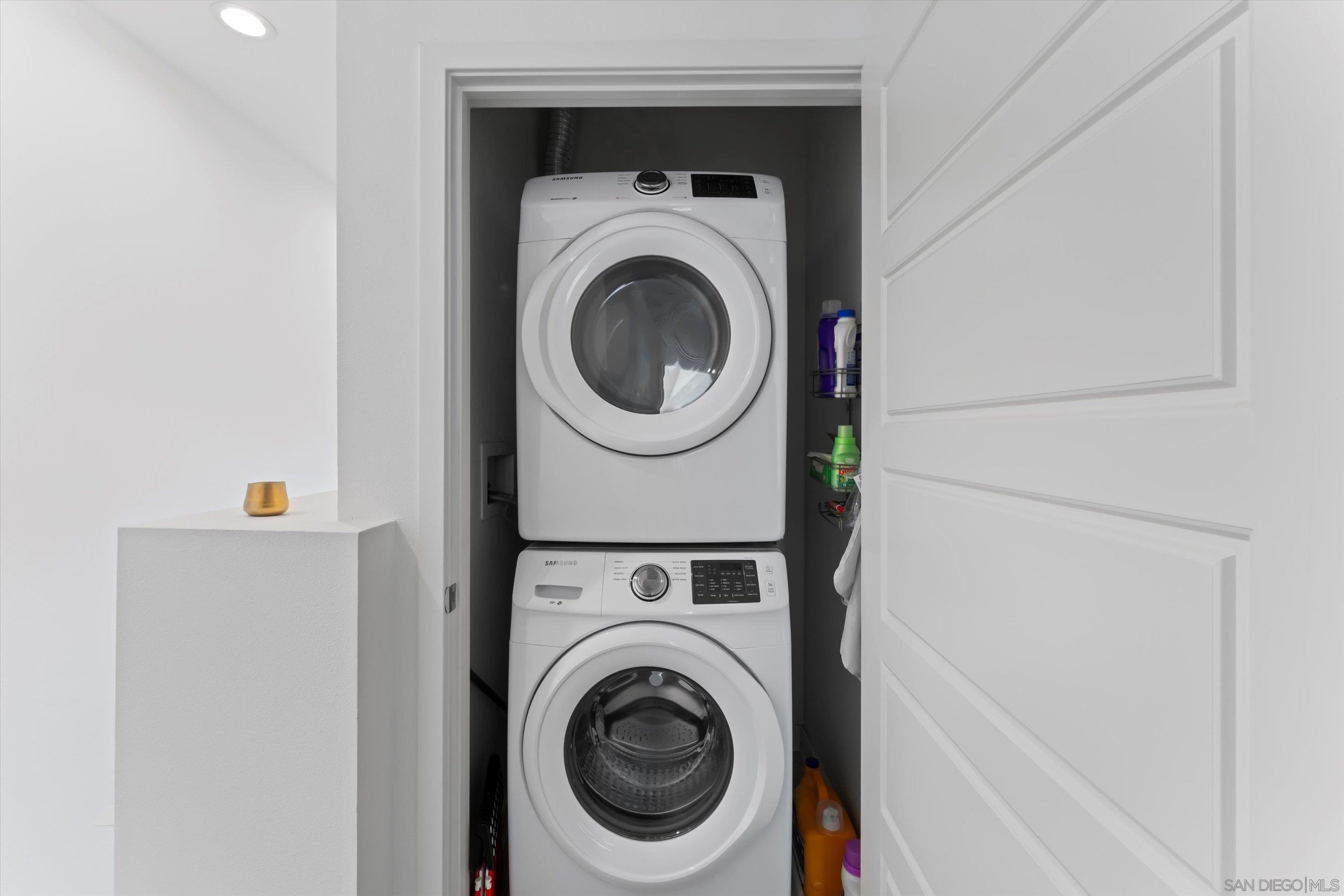 Detail Gallery Image 24 of 45 For 2275  Element Way  #4,  Chula Vista,  CA 91915 - 3 Beds | 2/1 Baths