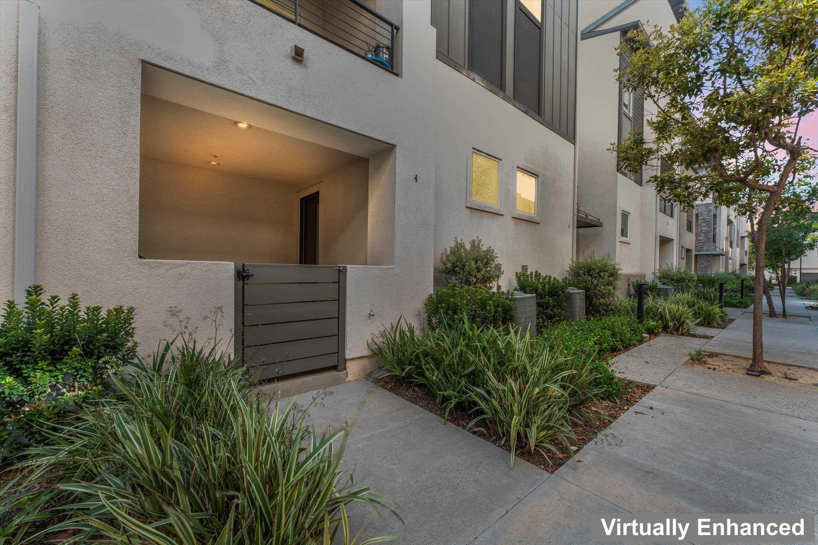 Detail Gallery Image 34 of 39 For 2275  Element Way  #4,  Chula Vista,  CA 91915 - 3 Beds | 2/1 Baths