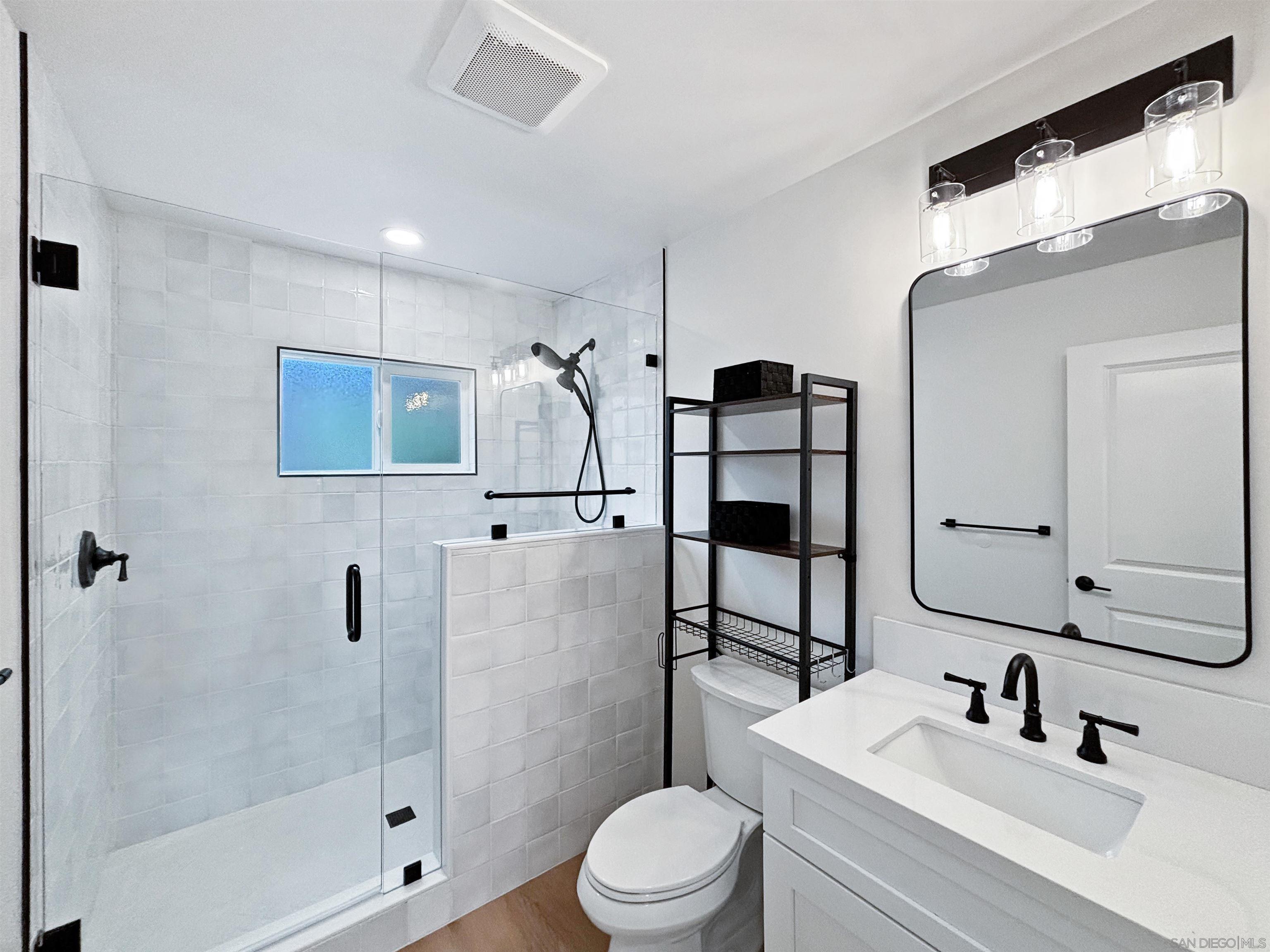 Detail Gallery Image 27 of 30 For 6865  Weller Street, San Diego,  CA 92122 - 5 Beds | 3 Baths