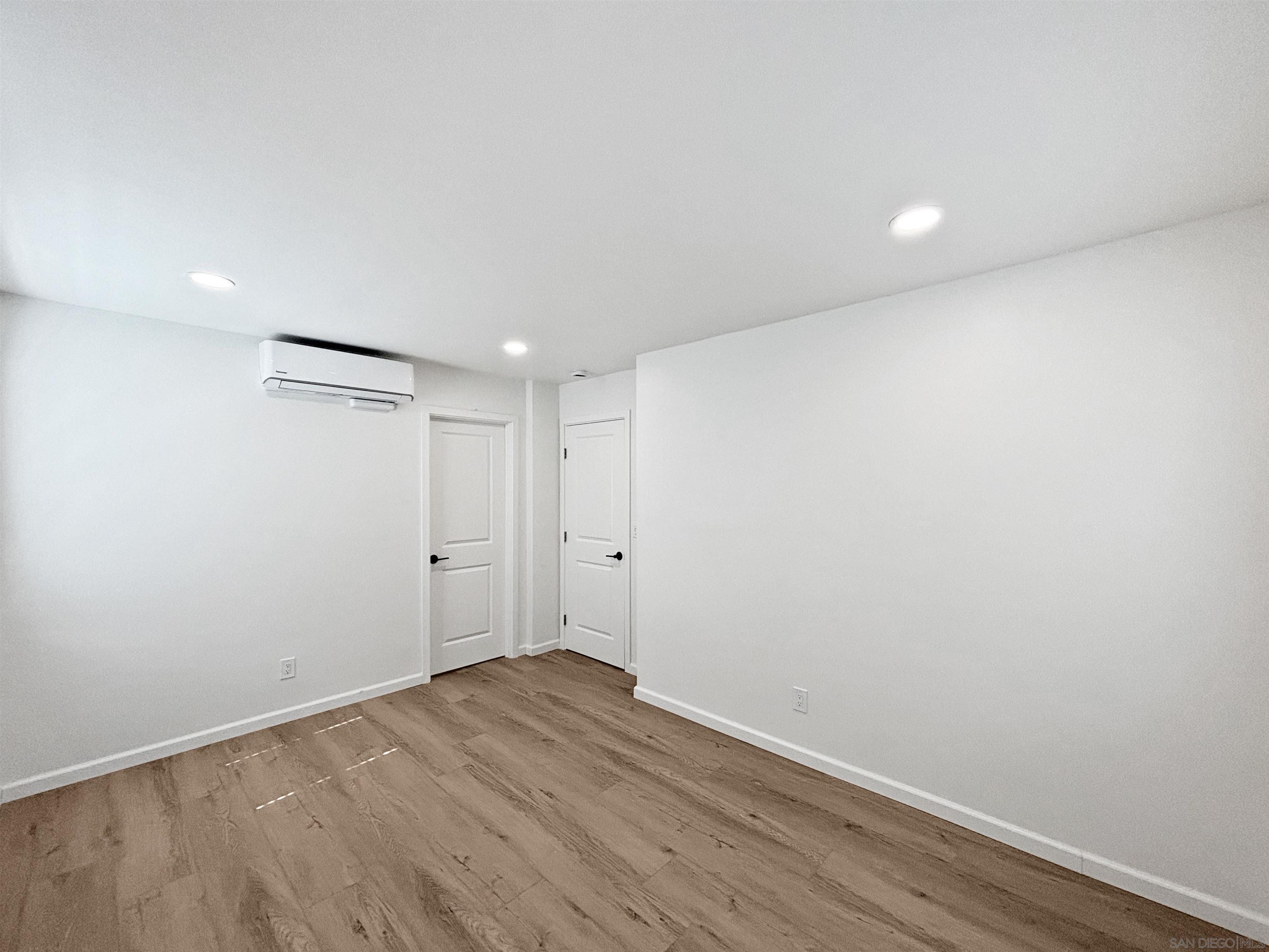 Detail Gallery Image 30 of 30 For 6865  Weller Street, San Diego,  CA 92122 - 5 Beds | 3 Baths