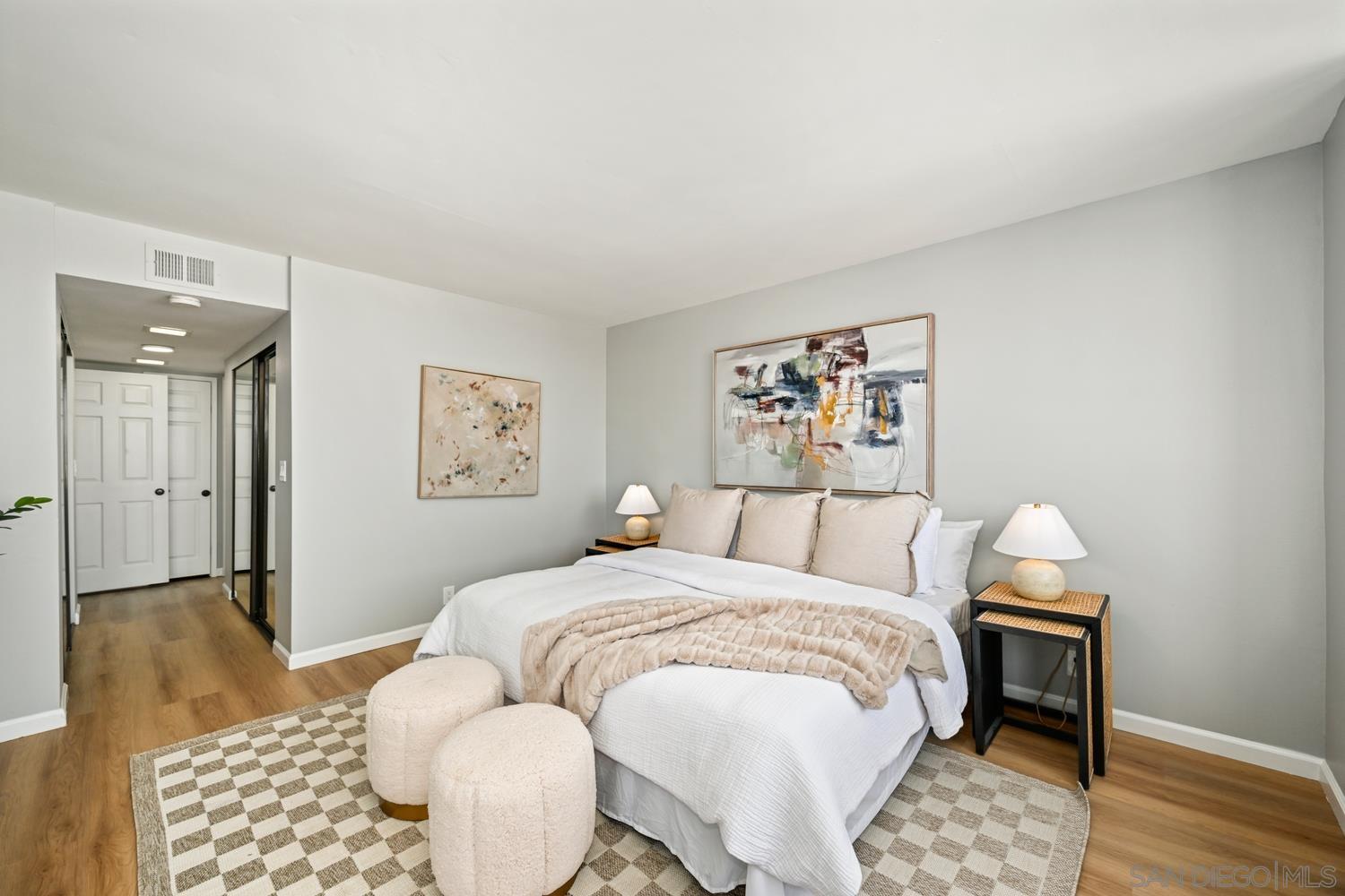 Detail Gallery Image 17 of 36 For 3130  Avenida De Portugal  #302,  San Diego,  CA 92106 - 2 Beds | 2 Baths