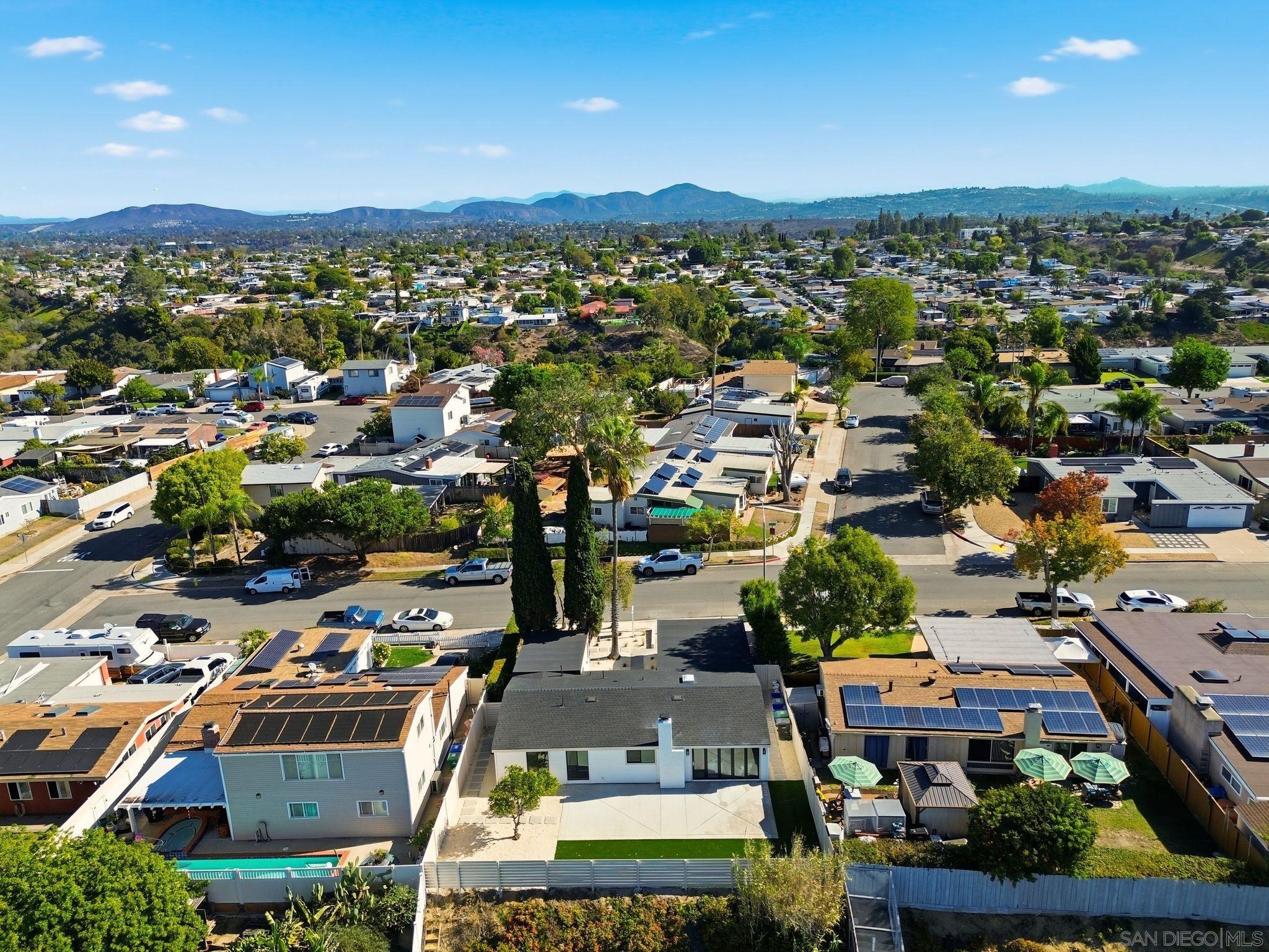 Detail Gallery Image 36 of 40 For 2866  Larkin Place, San Diego,  CA 92123 - 3 Beds | 2 Baths