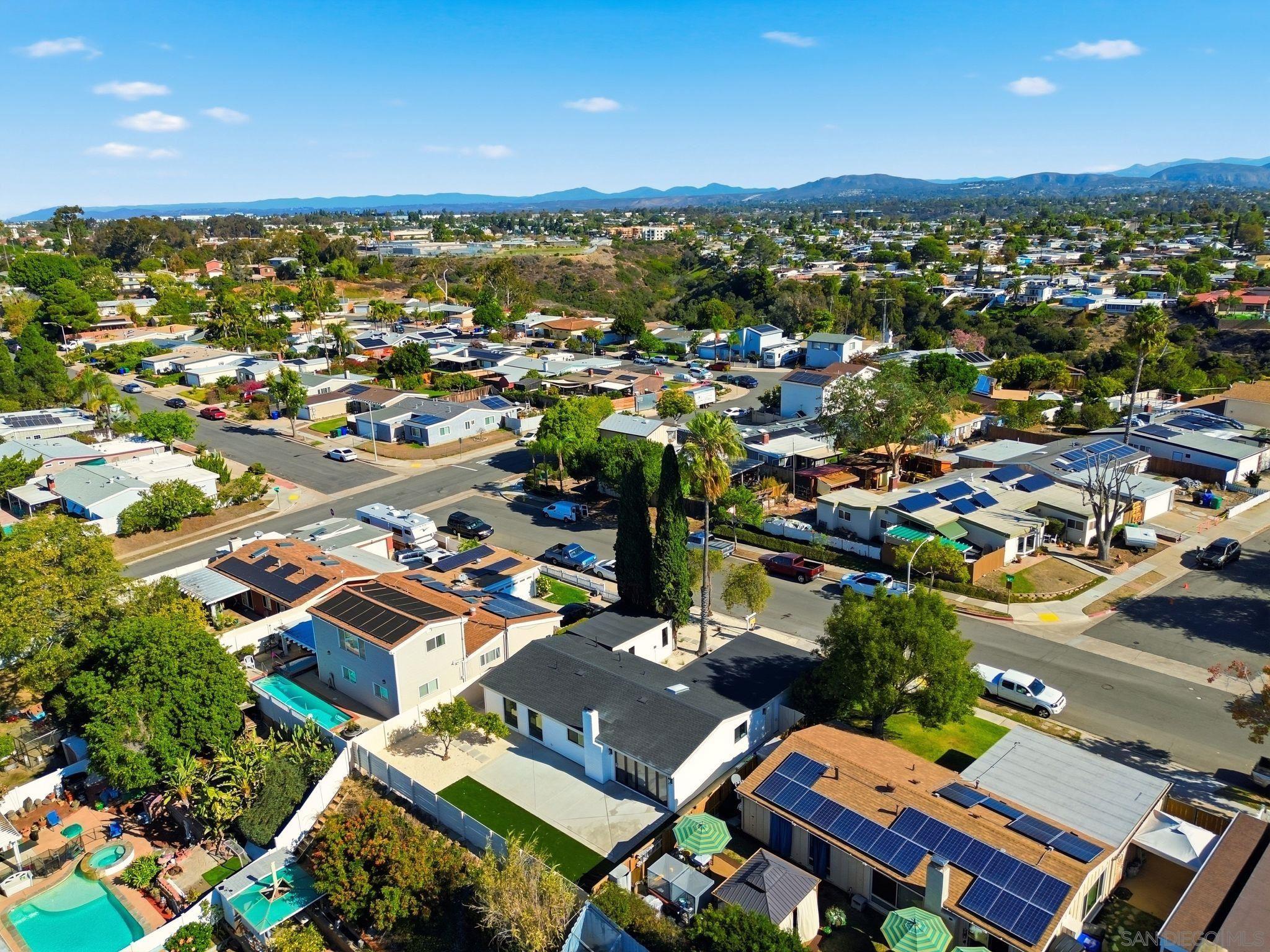 Detail Gallery Image 37 of 40 For 2866  Larkin Place, San Diego,  CA 92123 - 3 Beds | 2 Baths