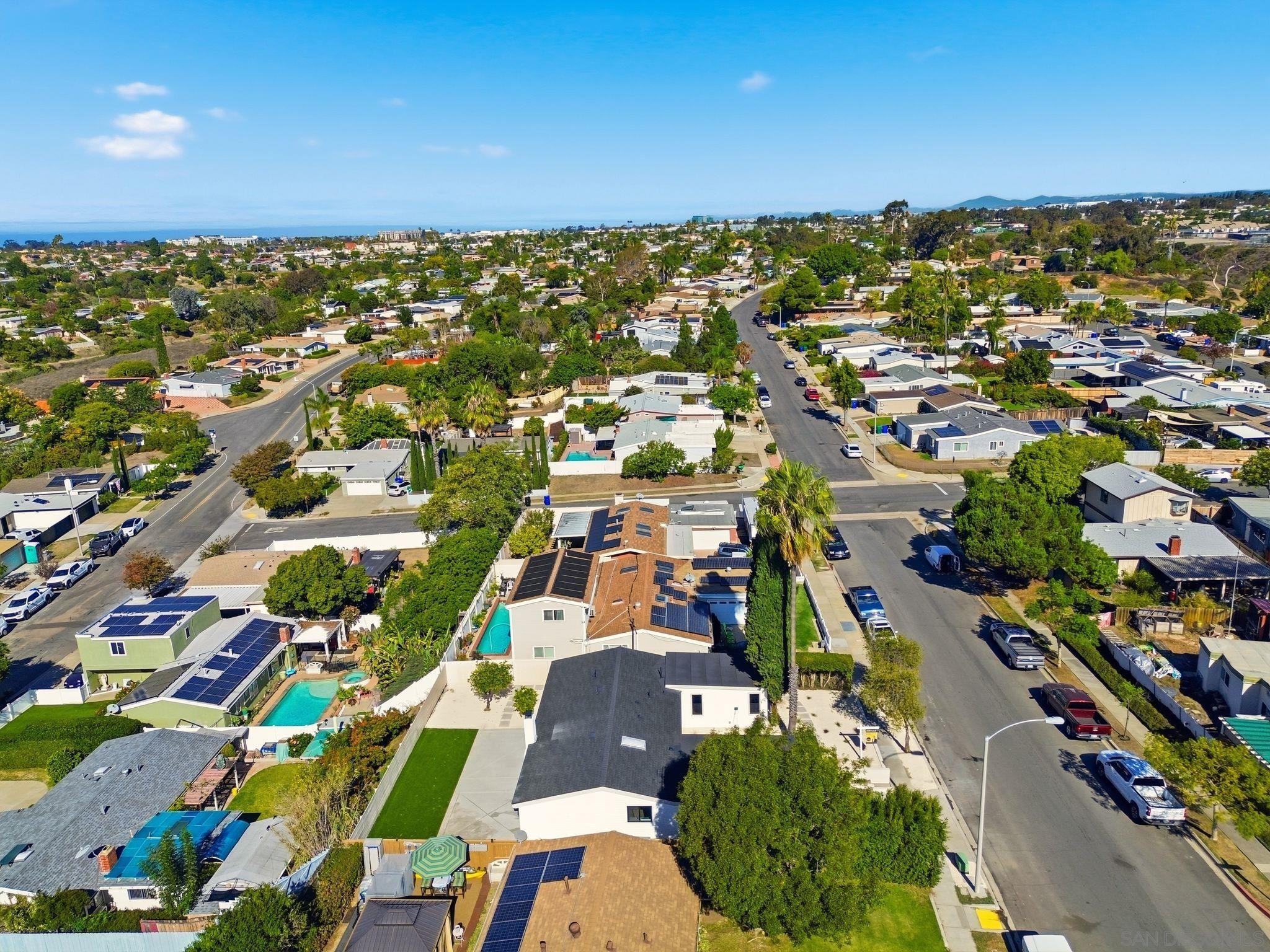 Detail Gallery Image 38 of 40 For 2866  Larkin Place, San Diego,  CA 92123 - 3 Beds | 2 Baths