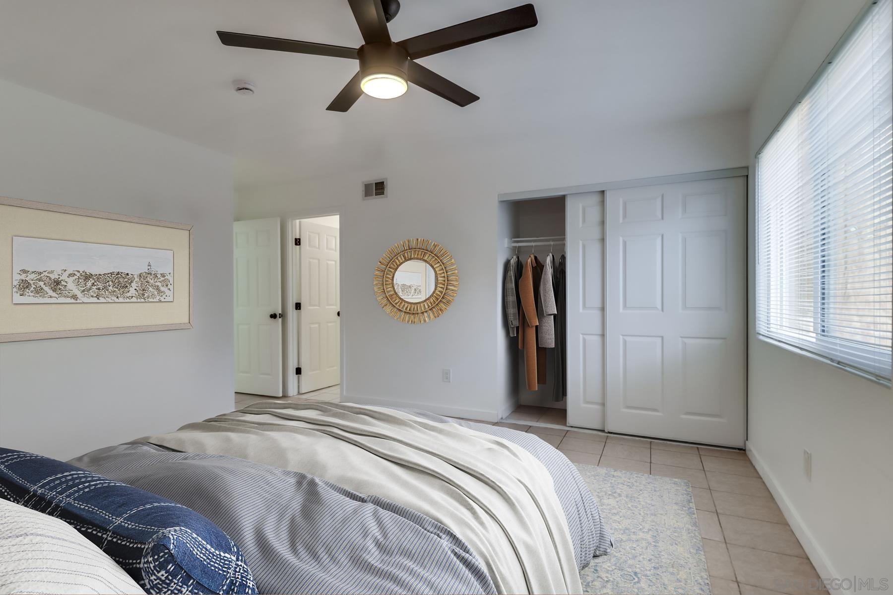 Detail Gallery Image 8 of 11 For 2165  Valentino, San Diego,  CA 92154 - 4 Beds | 3 Baths