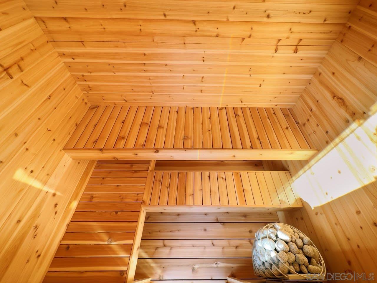 Detail Gallery Image 34 of 45 For 2812  Turnbull St, Oceanside,  CA 92056 - 3 Beds | 2 Baths