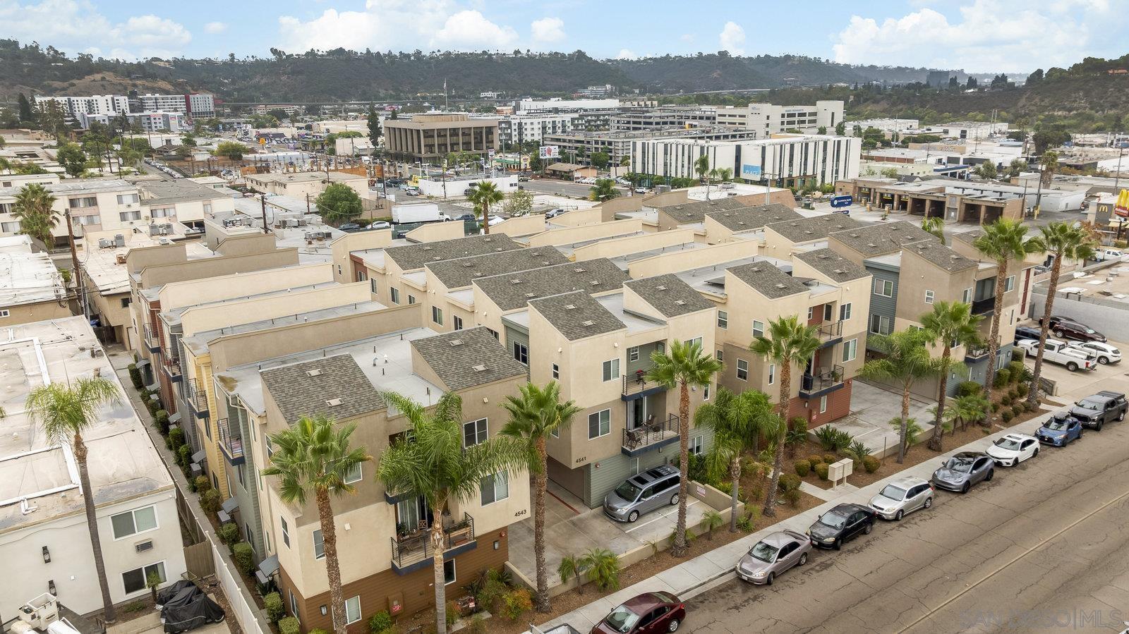 Detail Gallery Image 29 of 36 For 4541  Rainier Ave  #13,  San Diego,  CA 92120 - 4 Beds | 3 Baths