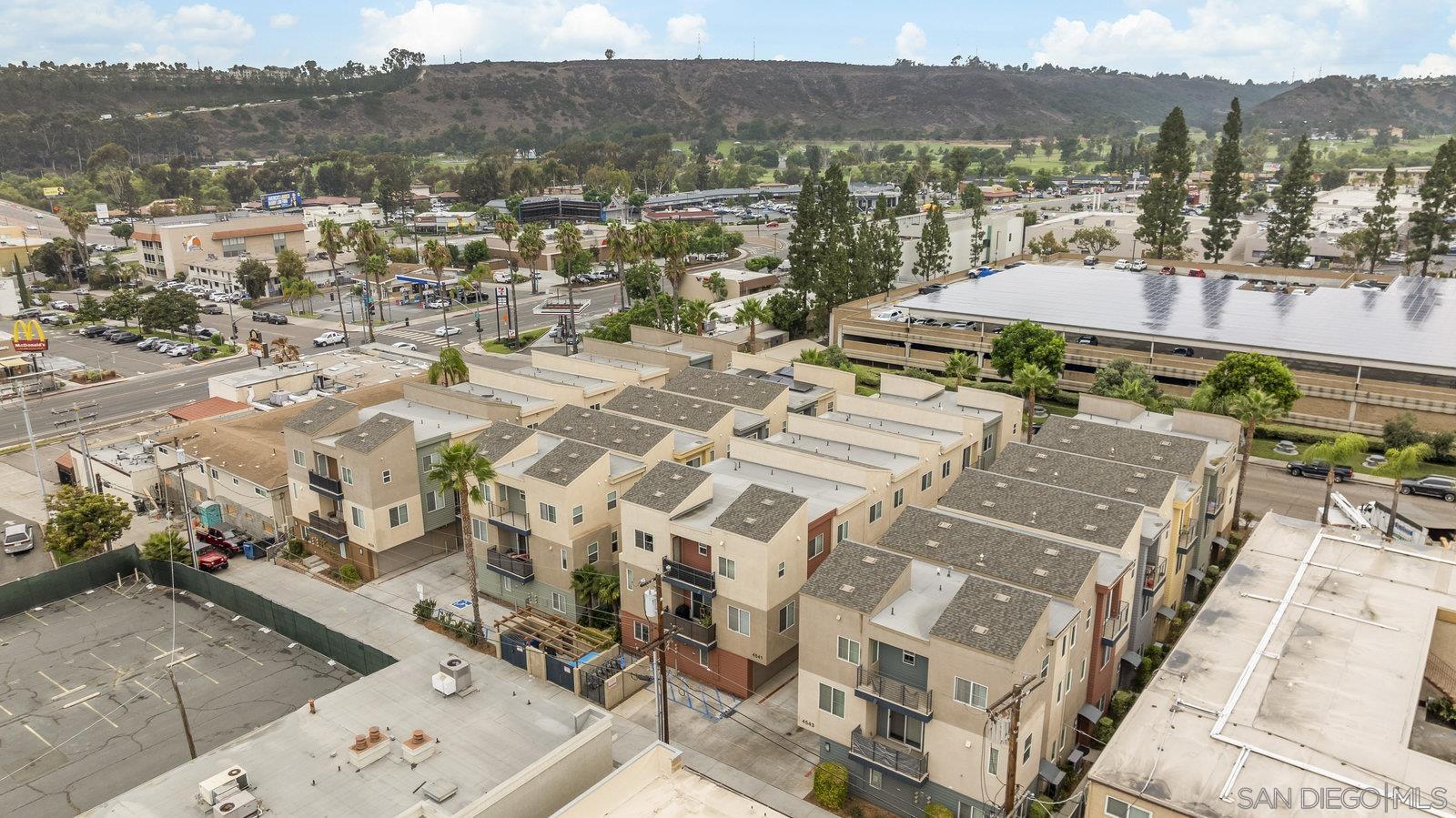 Detail Gallery Image 30 of 36 For 4541  Rainier Ave  #13,  San Diego,  CA 92120 - 4 Beds | 3 Baths