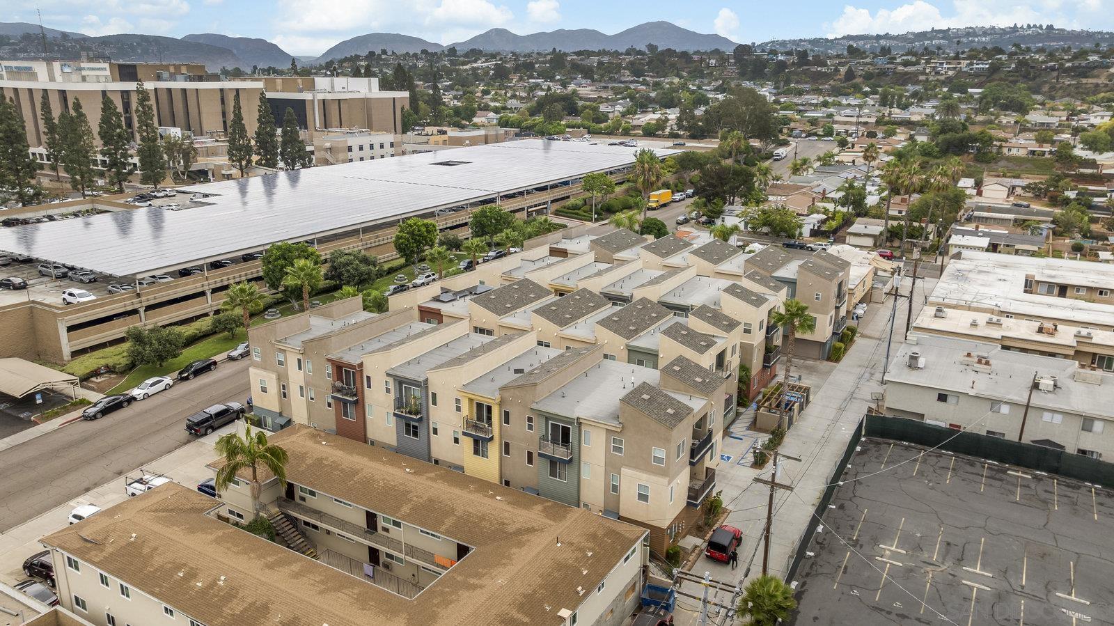 Detail Gallery Image 31 of 36 For 4541  Rainier Ave  #13,  San Diego,  CA 92120 - 4 Beds | 3 Baths