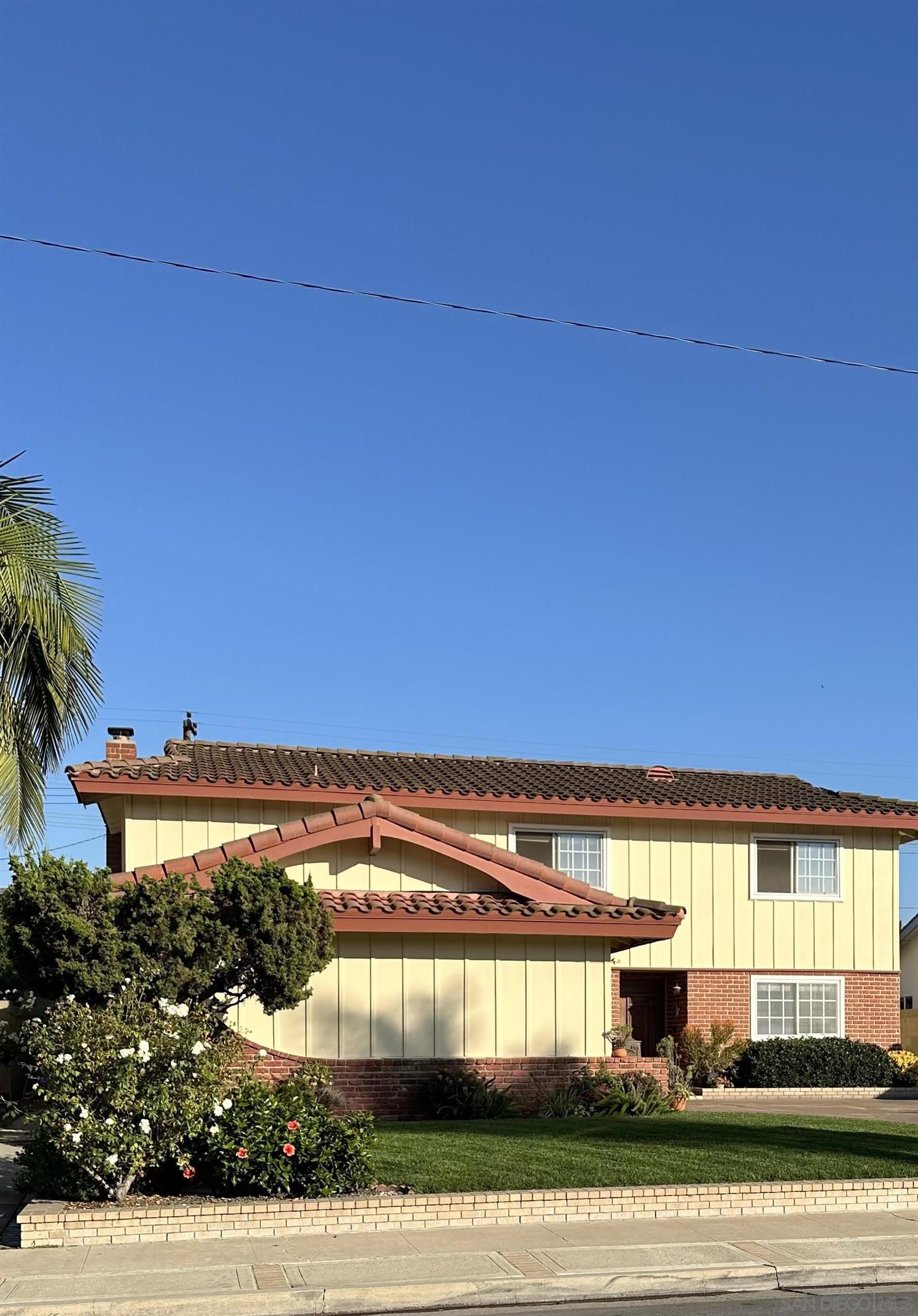 Front Image Thumbnail for SD250043547