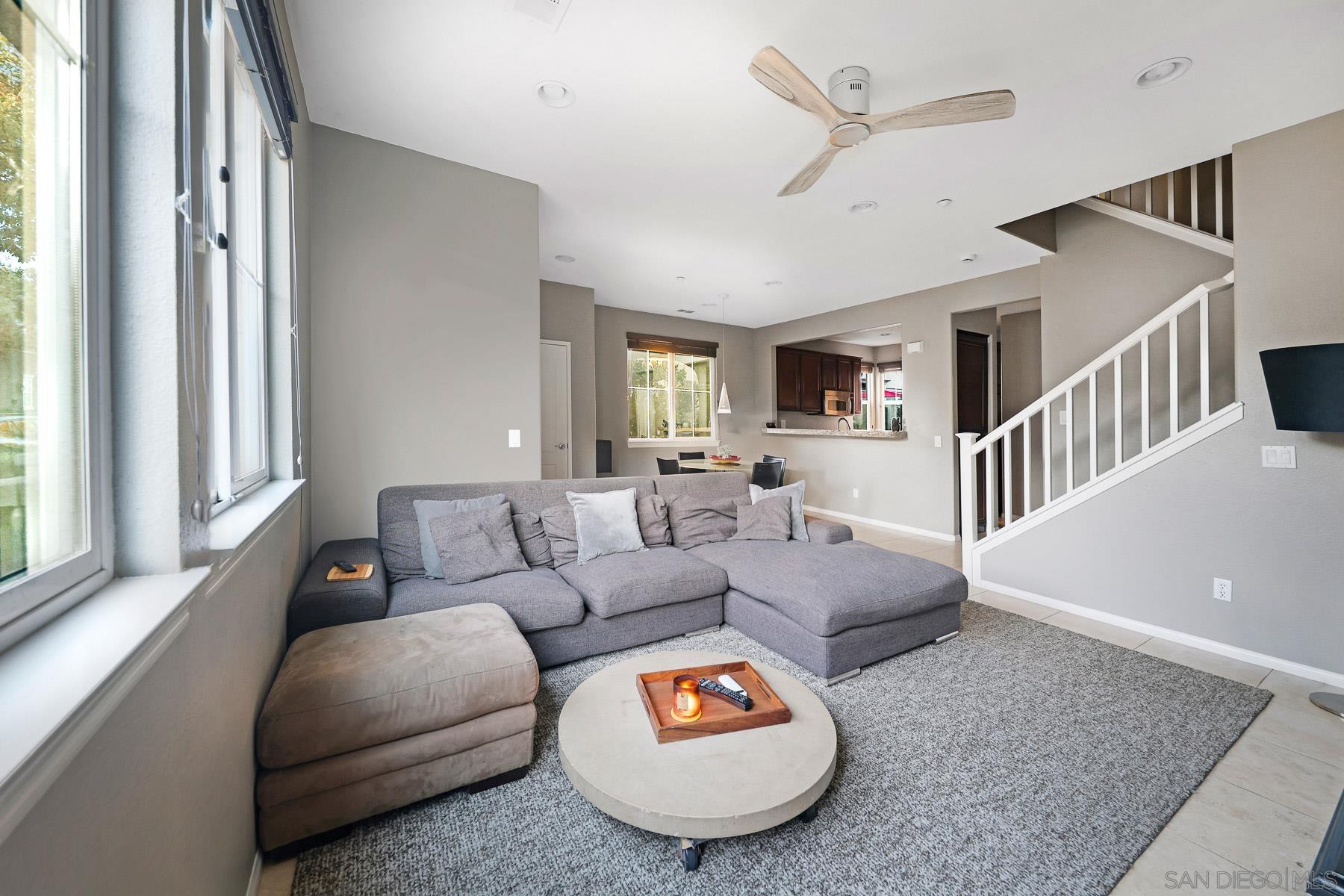 Detail Gallery Image 5 of 37 For 10447  Whitcomb Way  #161,  San Diego,  CA 92127 - 4 Beds | 2/1 Baths