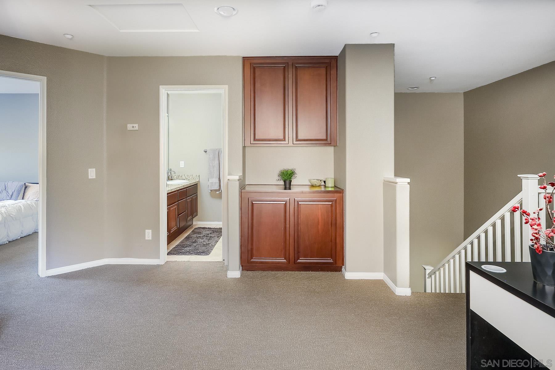 Detail Gallery Image 9 of 37 For 10447  Whitcomb Way  #161,  San Diego,  CA 92127 - 4 Beds | 2/1 Baths