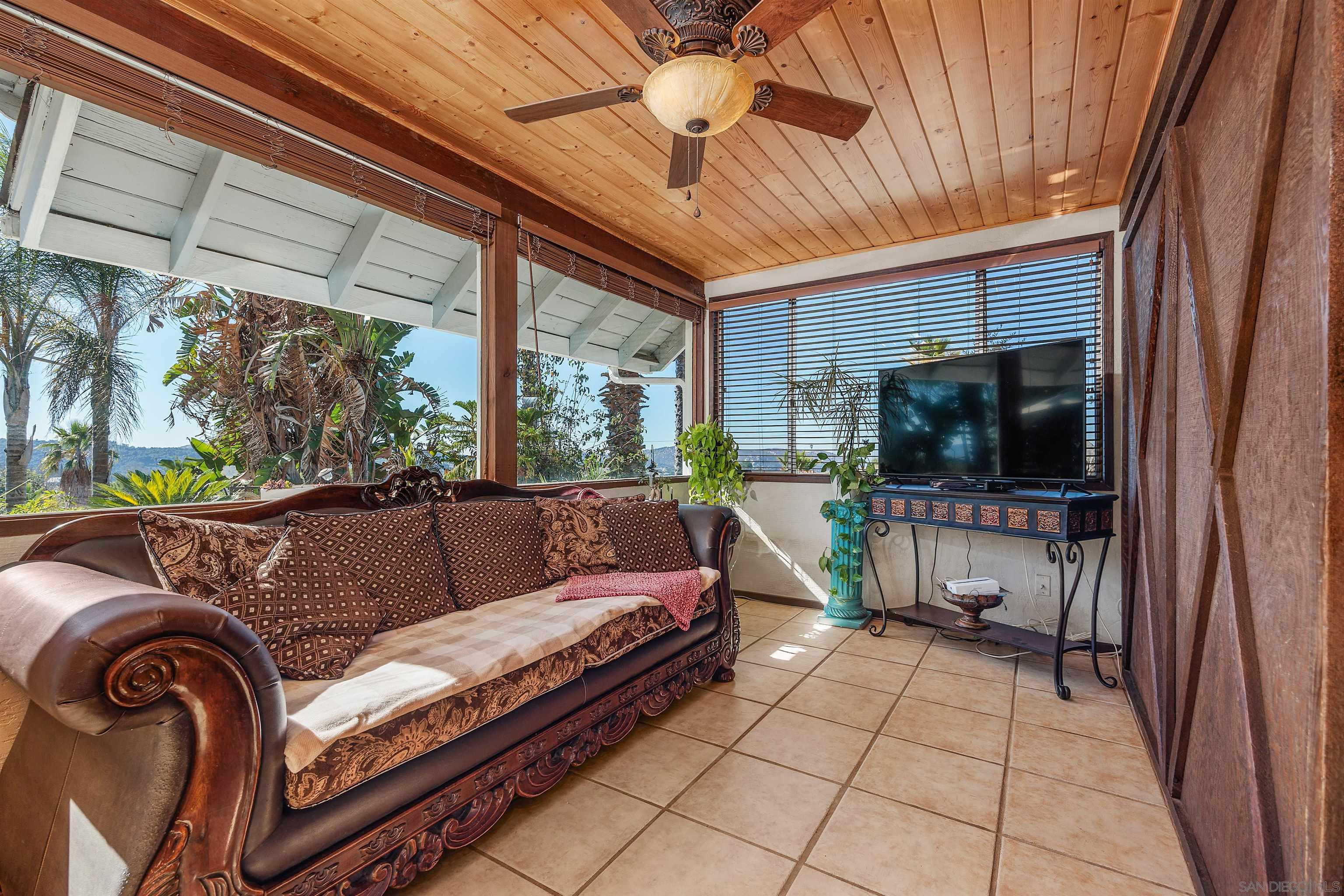 Detail Gallery Image 20 of 56 For 11270  San Luis Rey Dr, Valley Center,  CA 92082 - 3 Beds | 2/1 Baths