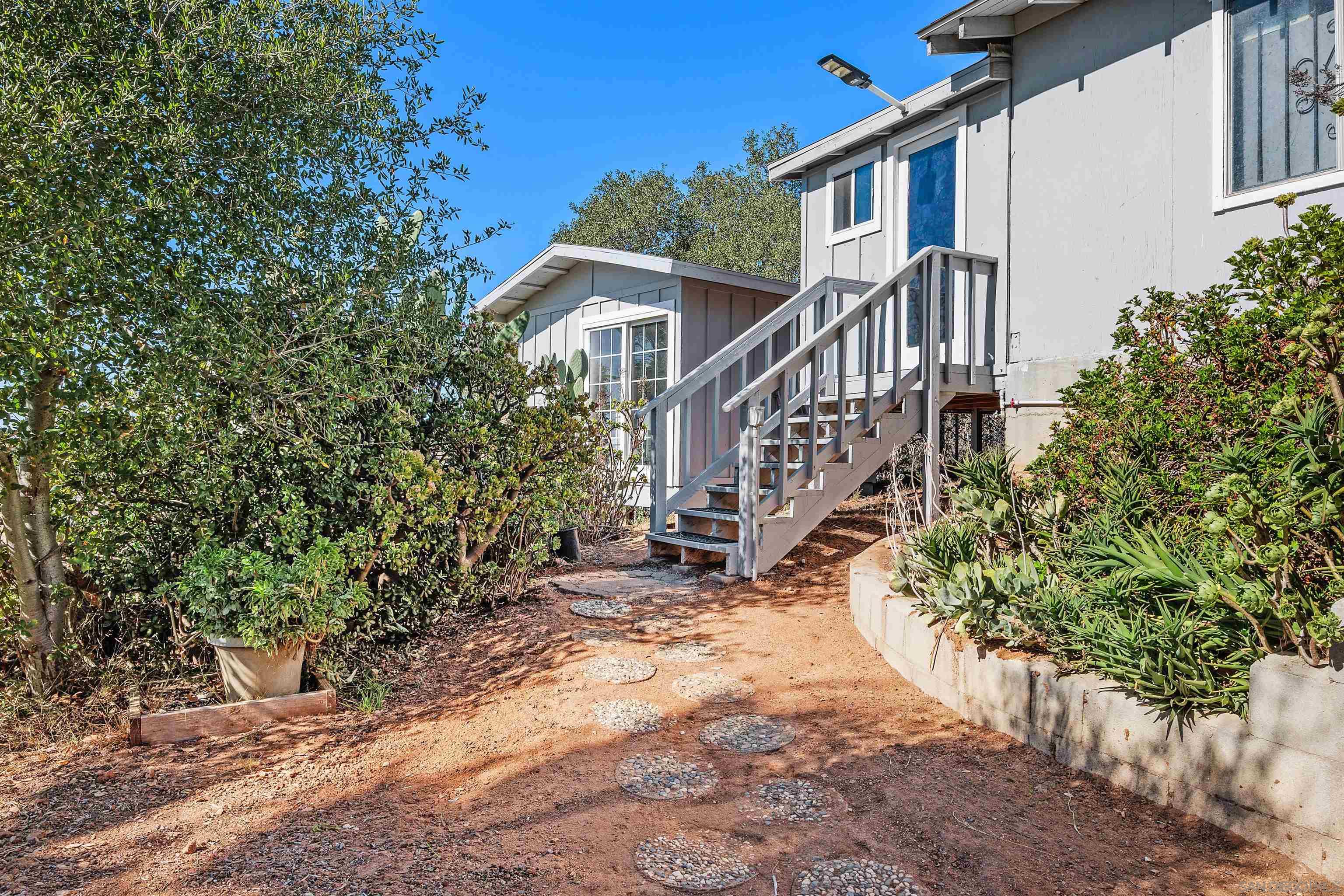 Detail Gallery Image 38 of 56 For 11270  San Luis Rey Dr, Valley Center,  CA 92082 - 3 Beds | 2/1 Baths