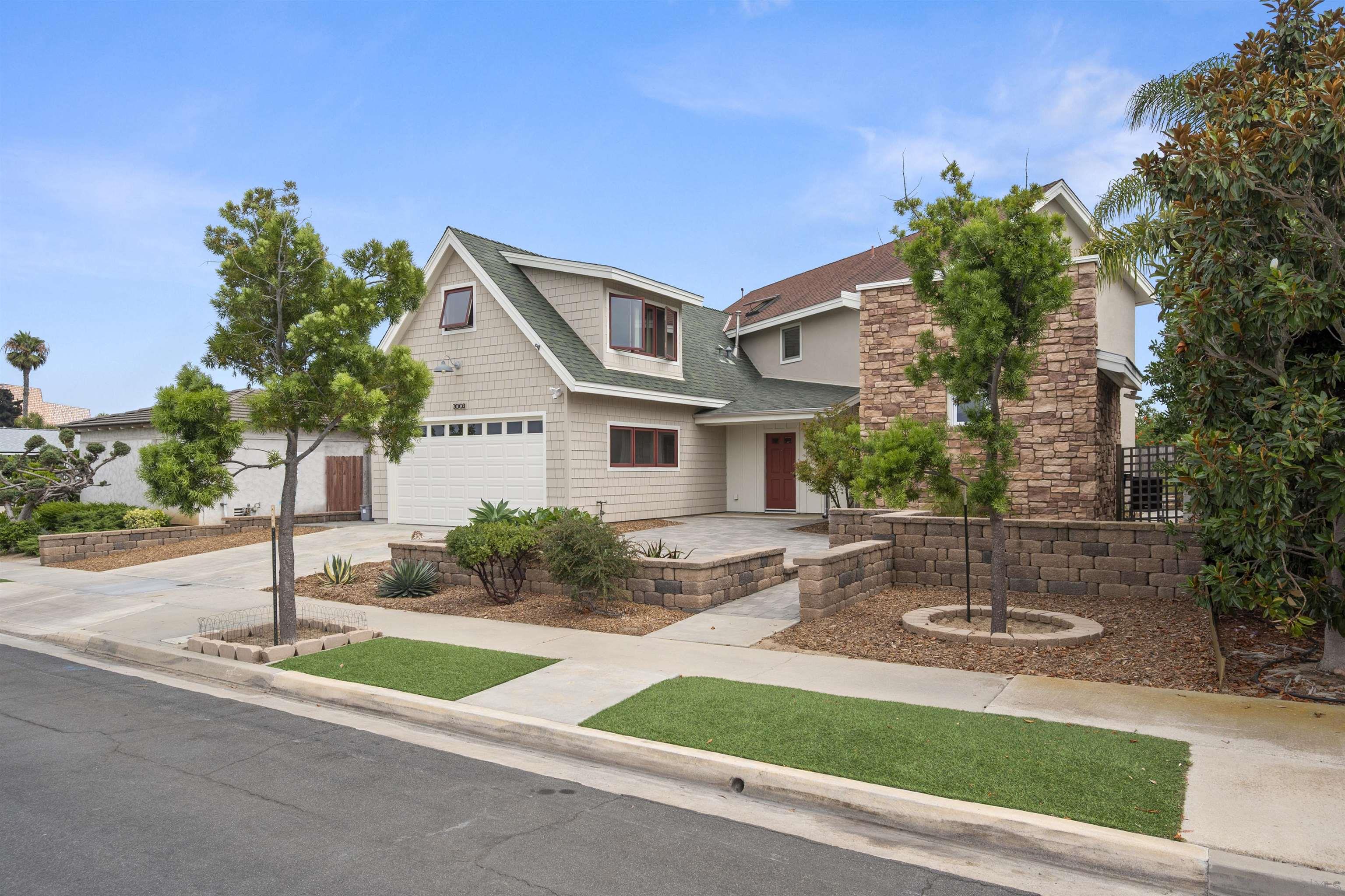 Front Image Thumbnail for SD250043562