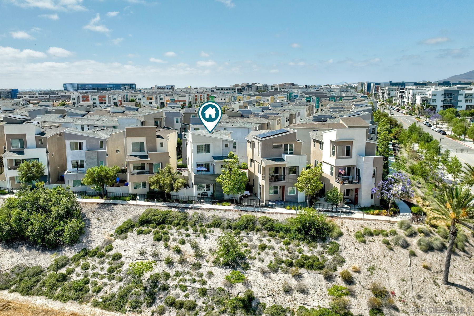 Front Image Thumbnail for SD250043571