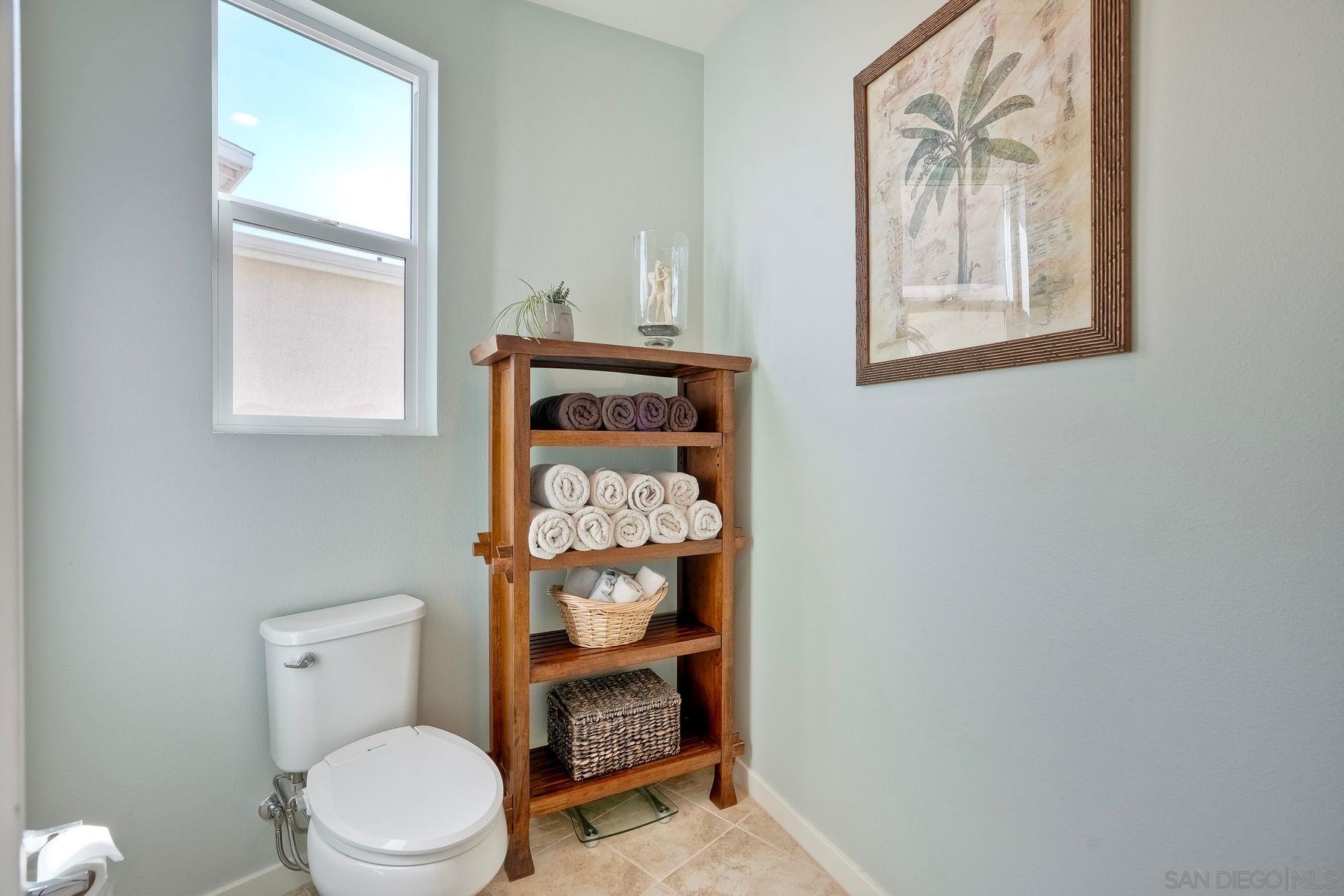 Detail Gallery Image 34 of 62 For 2056  Callisto Terrace, Chula Vista,  CA 91915 - 4 Beds | 3/1 Baths