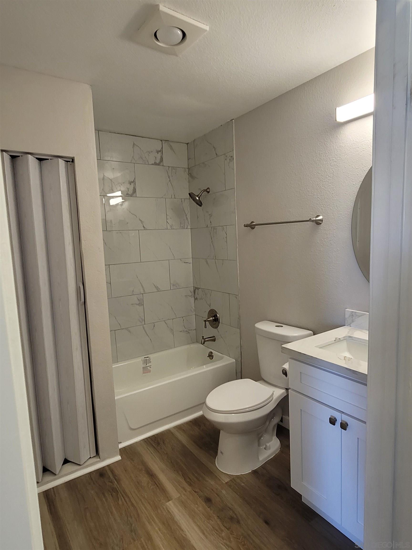 Detail Gallery Image 16 of 23 For 3557  Kenora Dr  #22,  Spring Valley,  CA 91977 - 2 Beds | 2 Baths